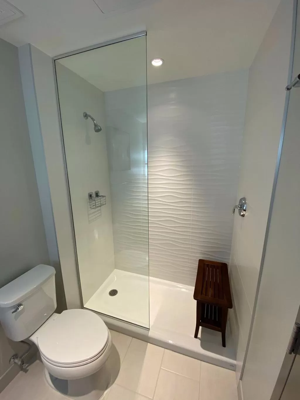 Shower in Best Western Premier Prince Albert