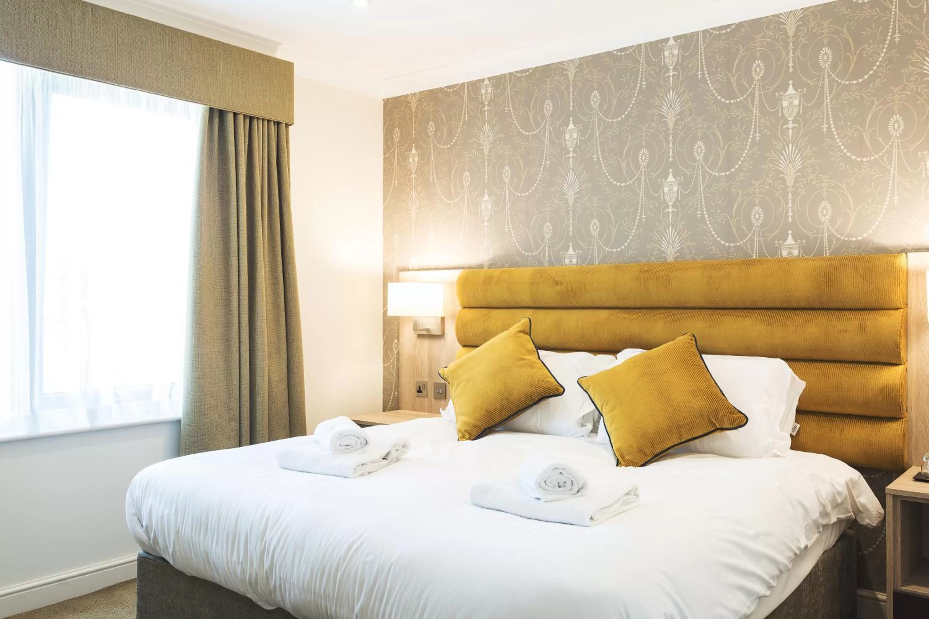 Bed in The Nottinghamshire Hotel & Golf Club