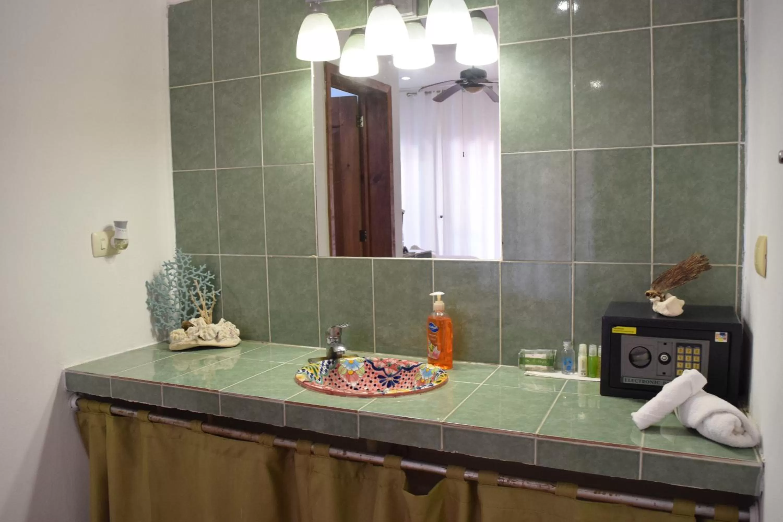 Bathroom in Hotel Boutique Skulls Landing