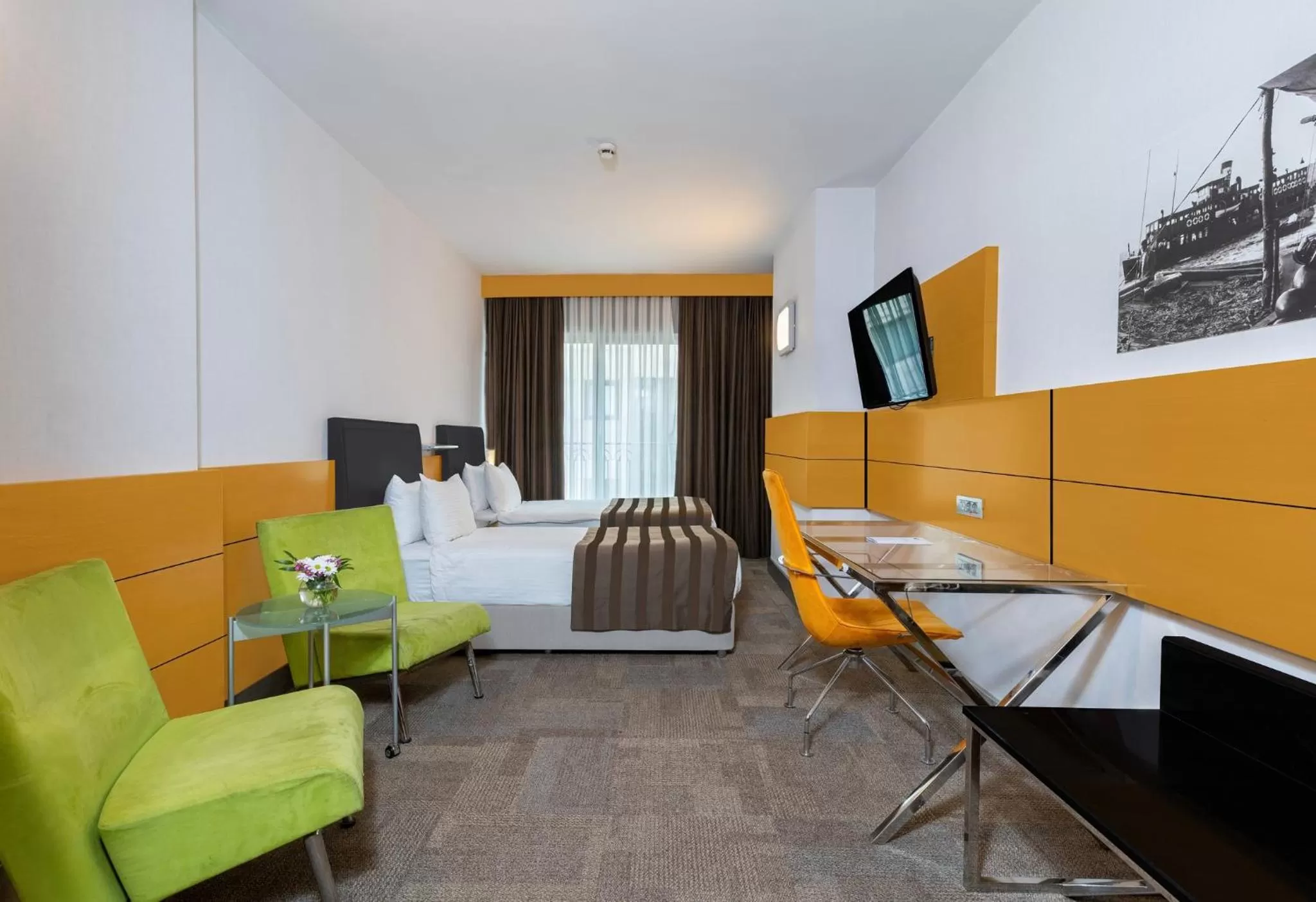 TV and multimedia, Bed in Point Hotel Taksim