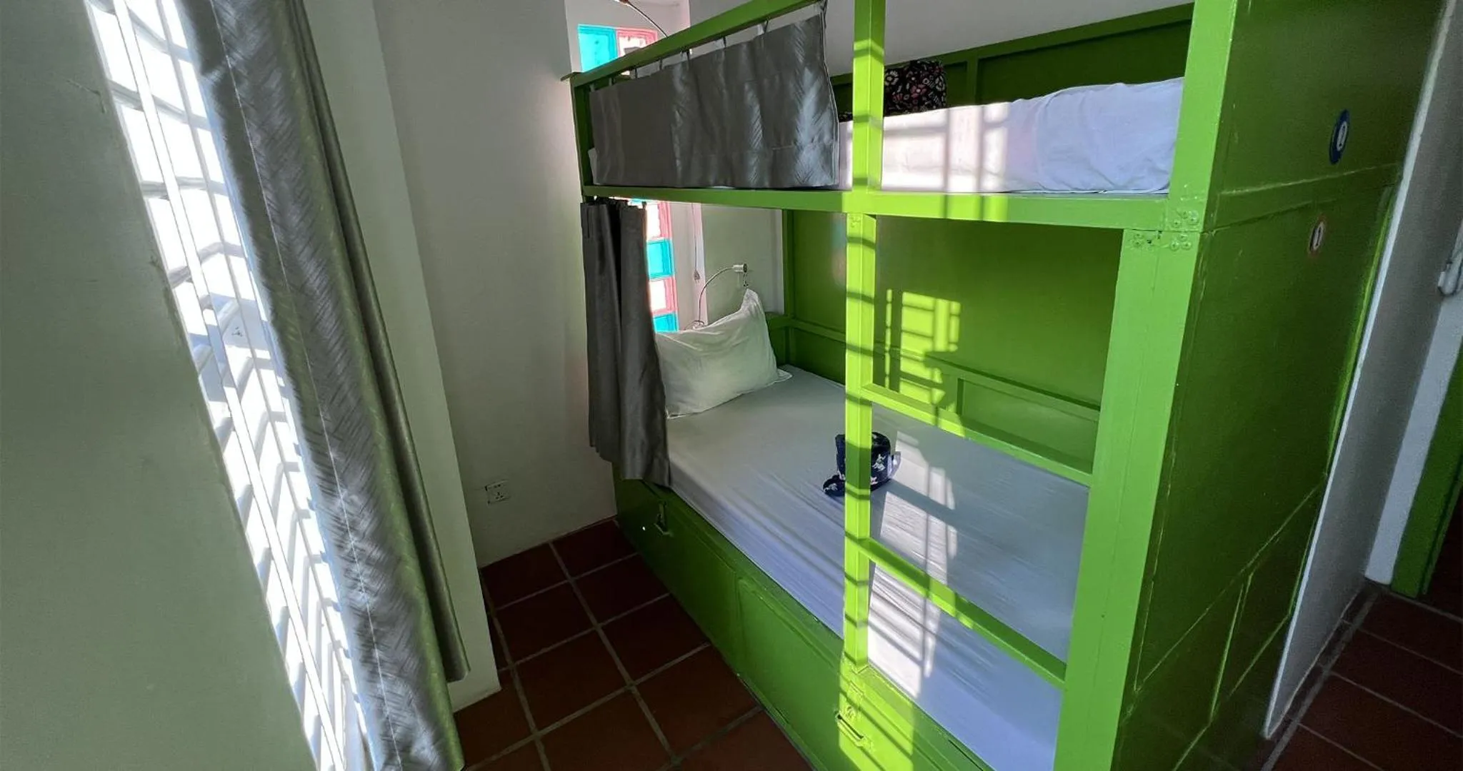 Guests, Bed in The Funky Village