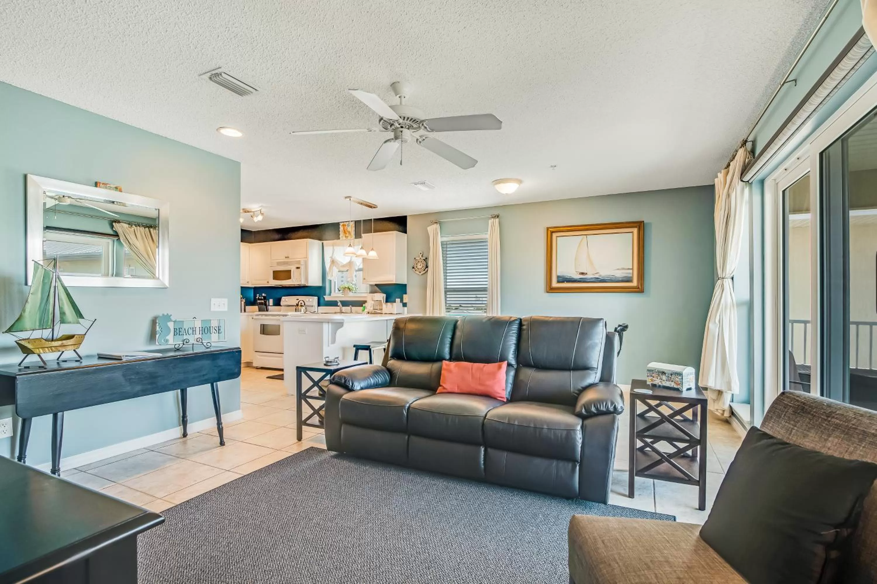 Three-Bedroom Apartment in Gulf Island Condos