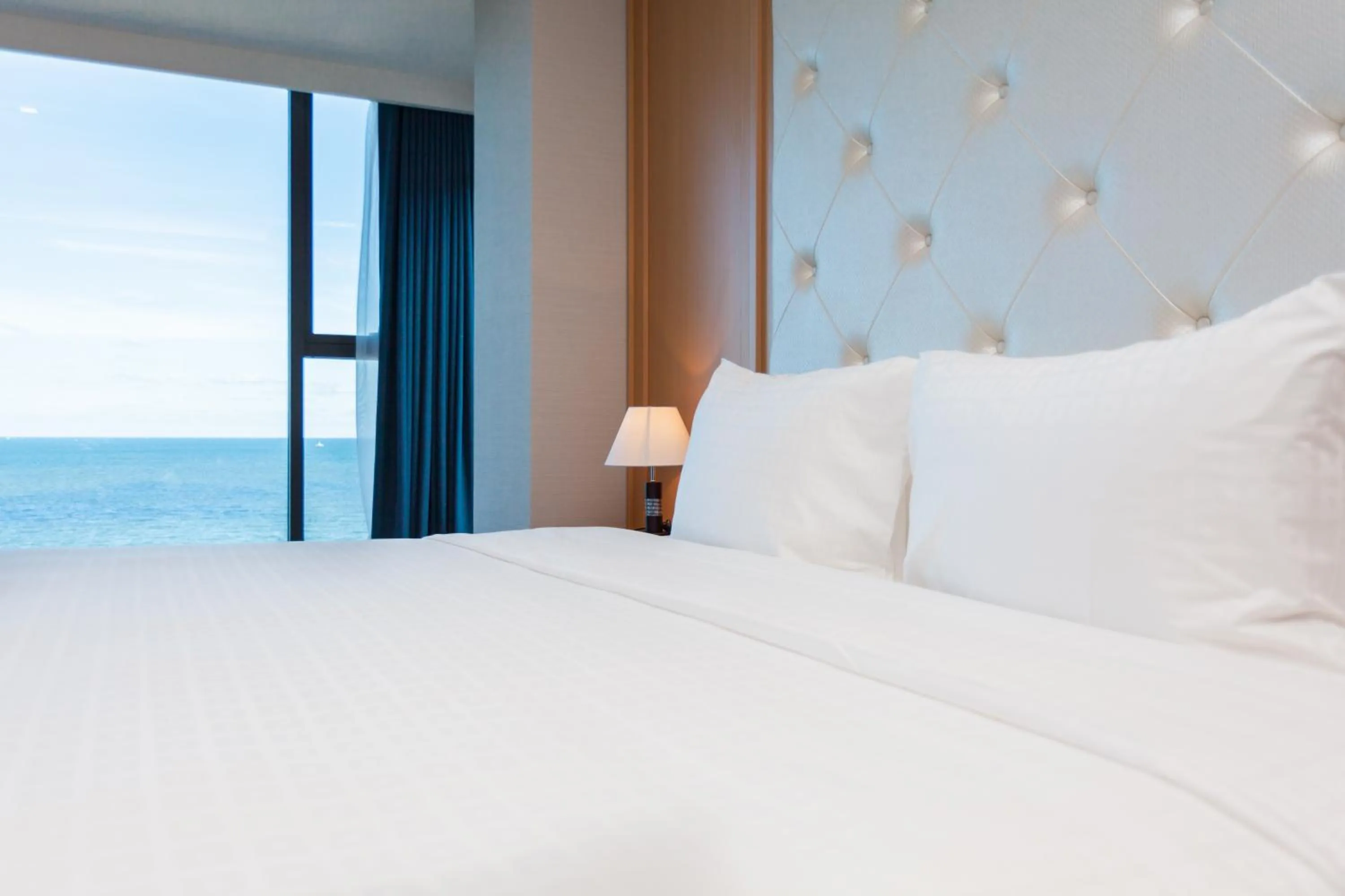 GOLDEN ERA Hotel - Vung Tau Riva Hotel