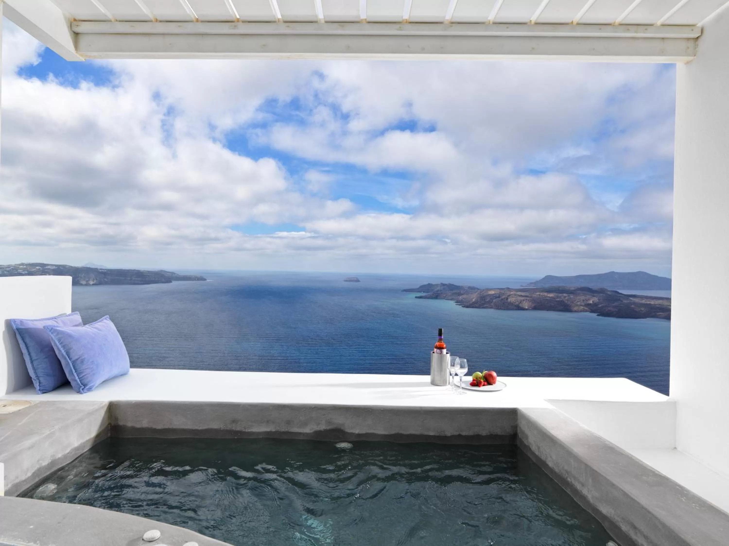 Lilium Hotel Santorini