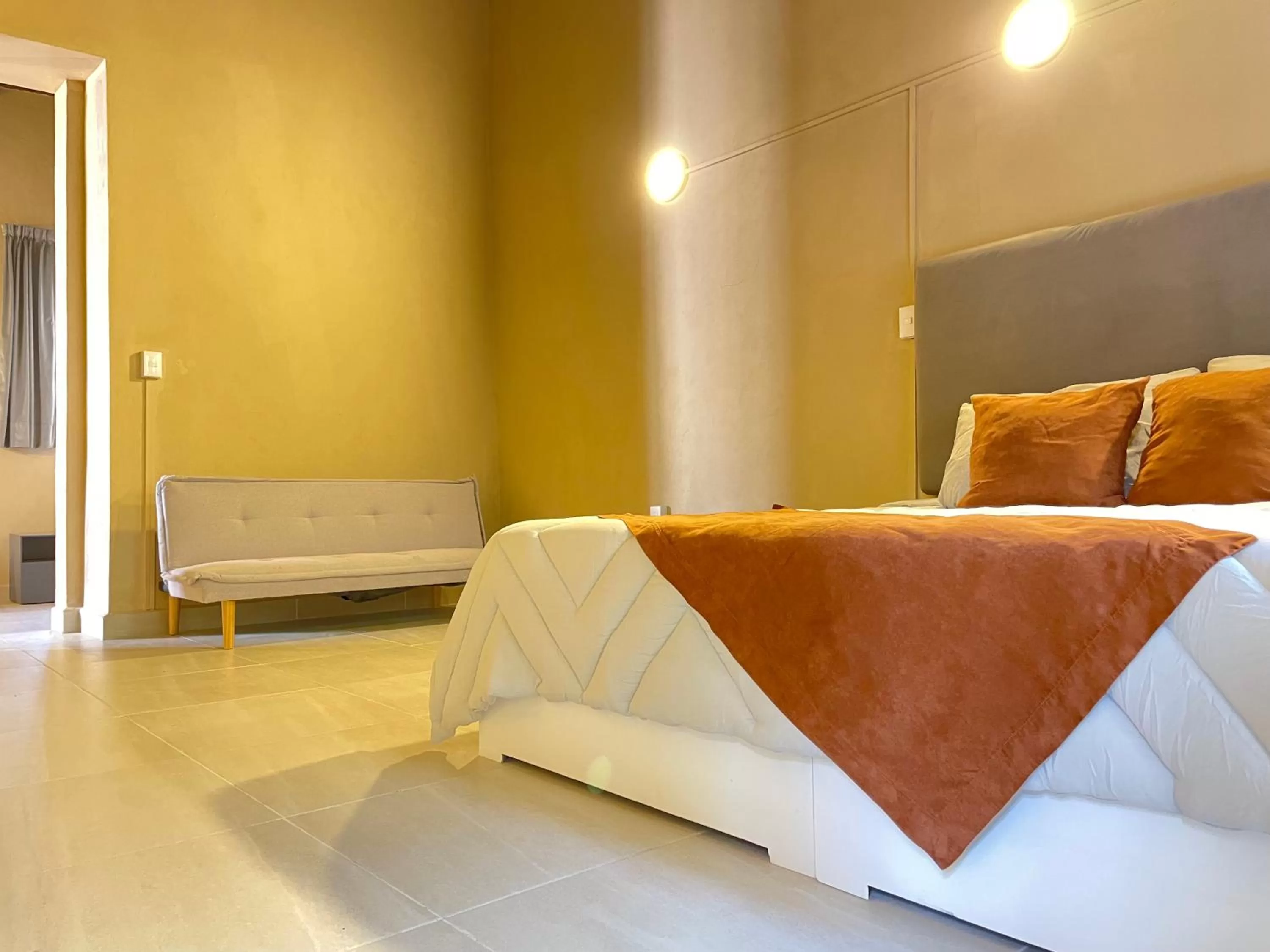 Bedroom, Bed in Colmena Hotel CDMX Centro