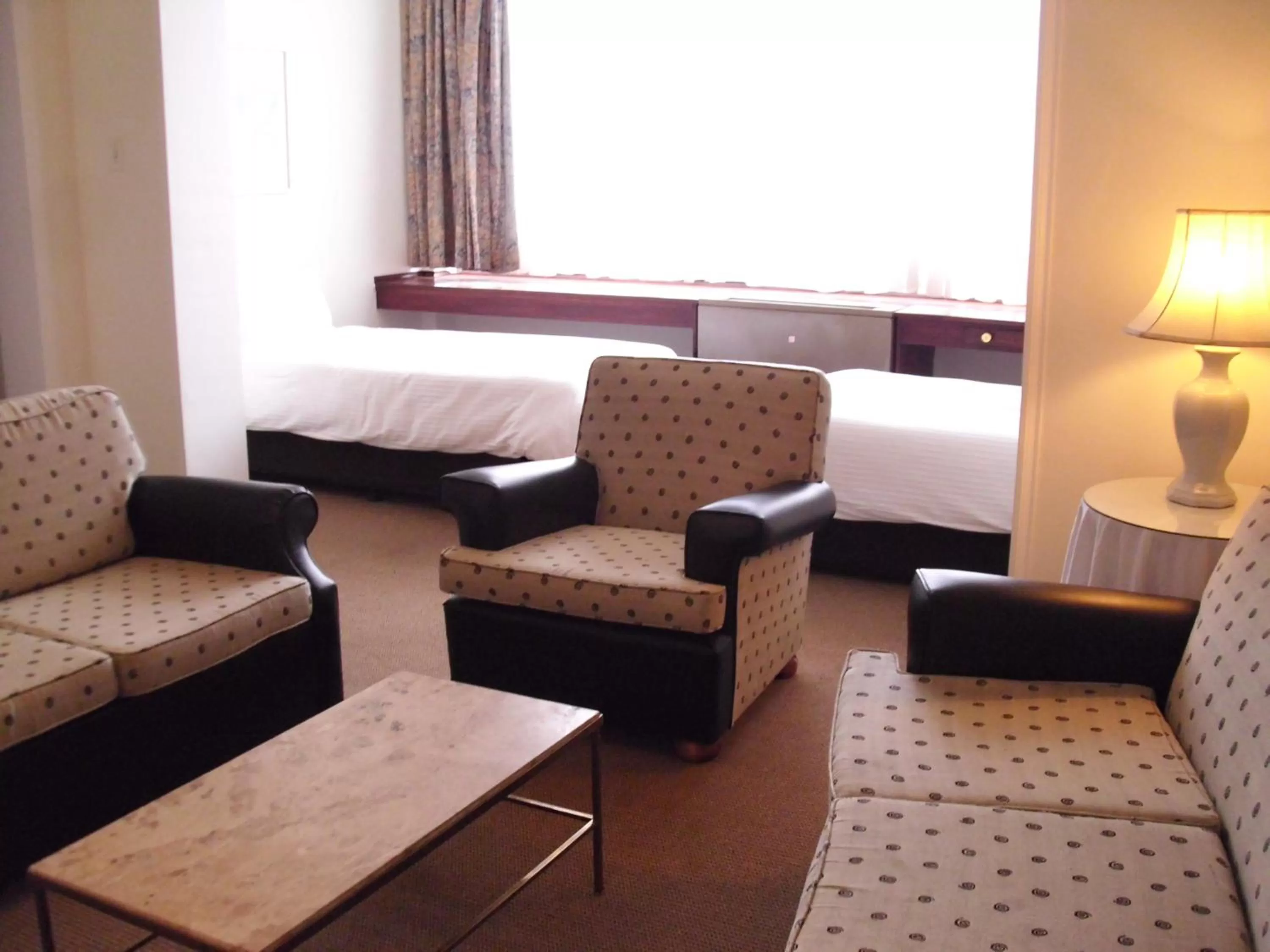 Living room in Savoy Hotel Kimberley