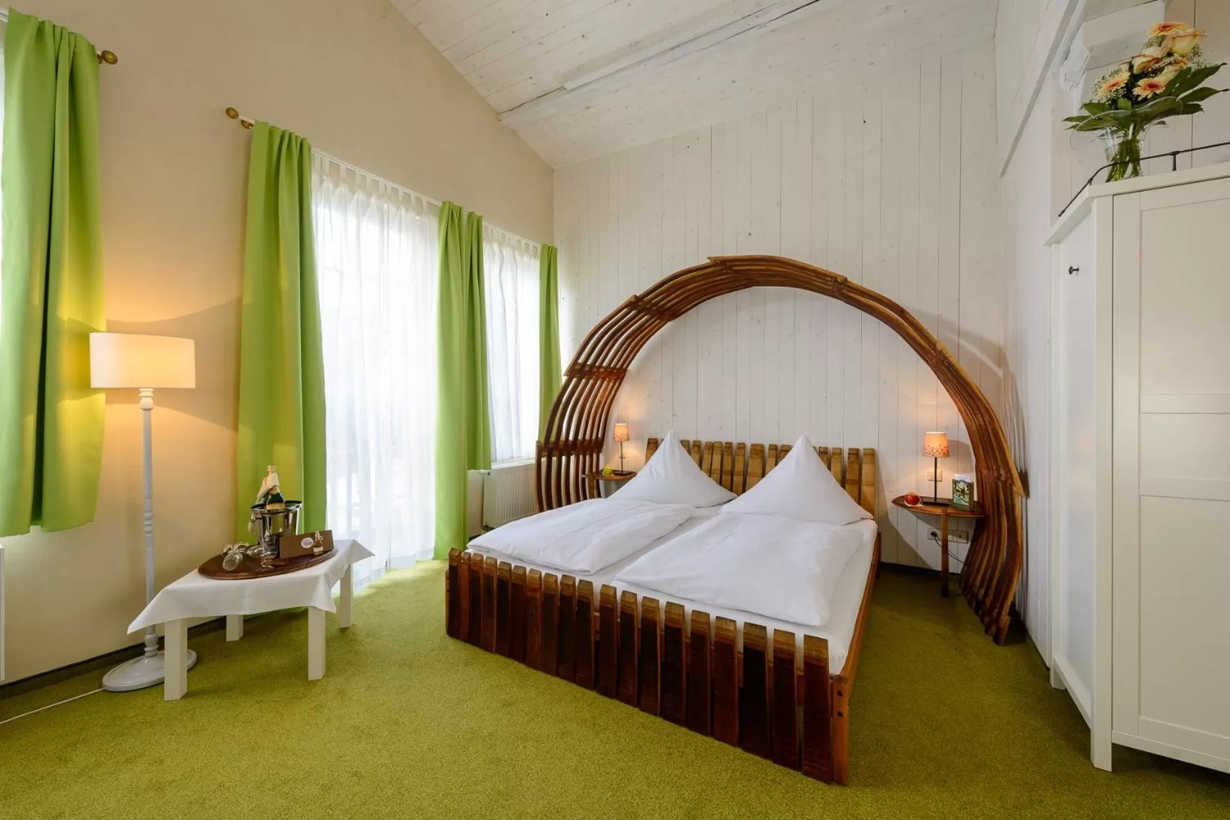 Photo of the whole room, Bed in Hotel Wellness Goldenes Fass Meißen