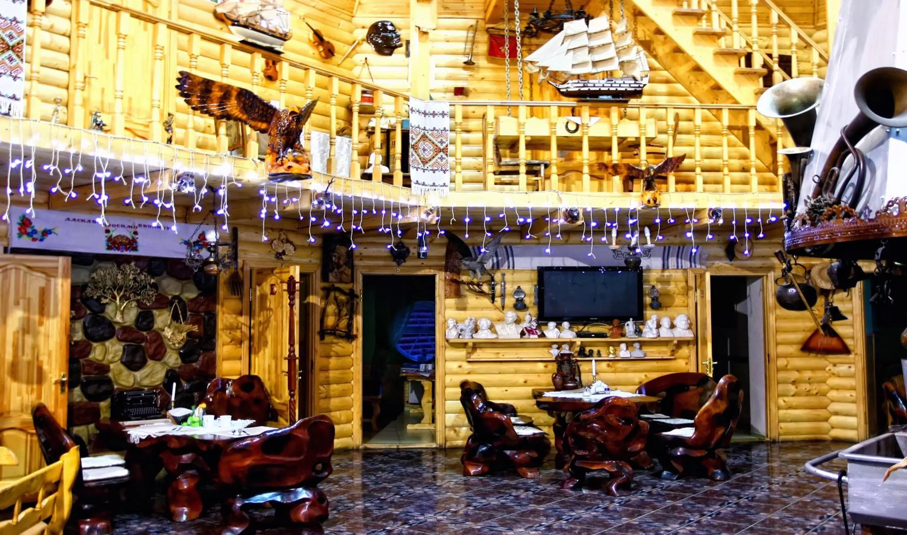 Restaurant/places to eat in Perlyna Podillyа