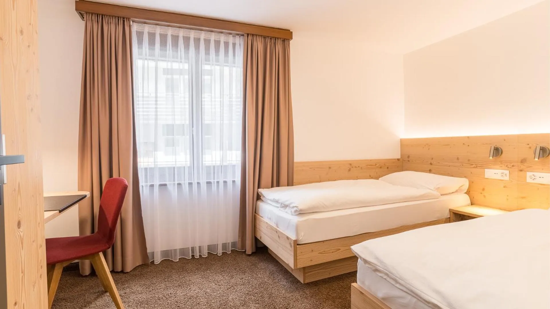 Bedroom, Bed in Hotel Derby