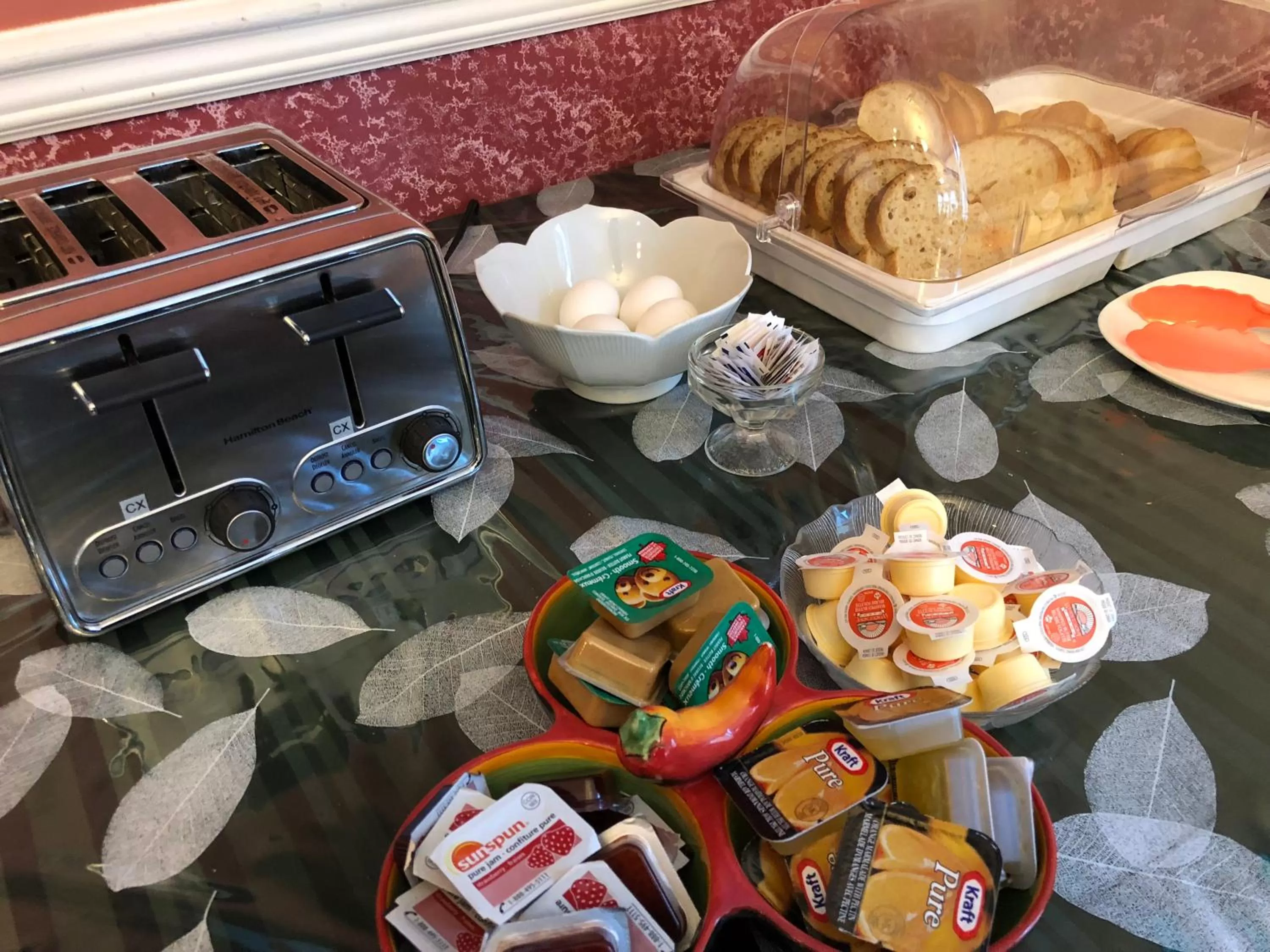 Standard Queen Room in Chase Country Inn