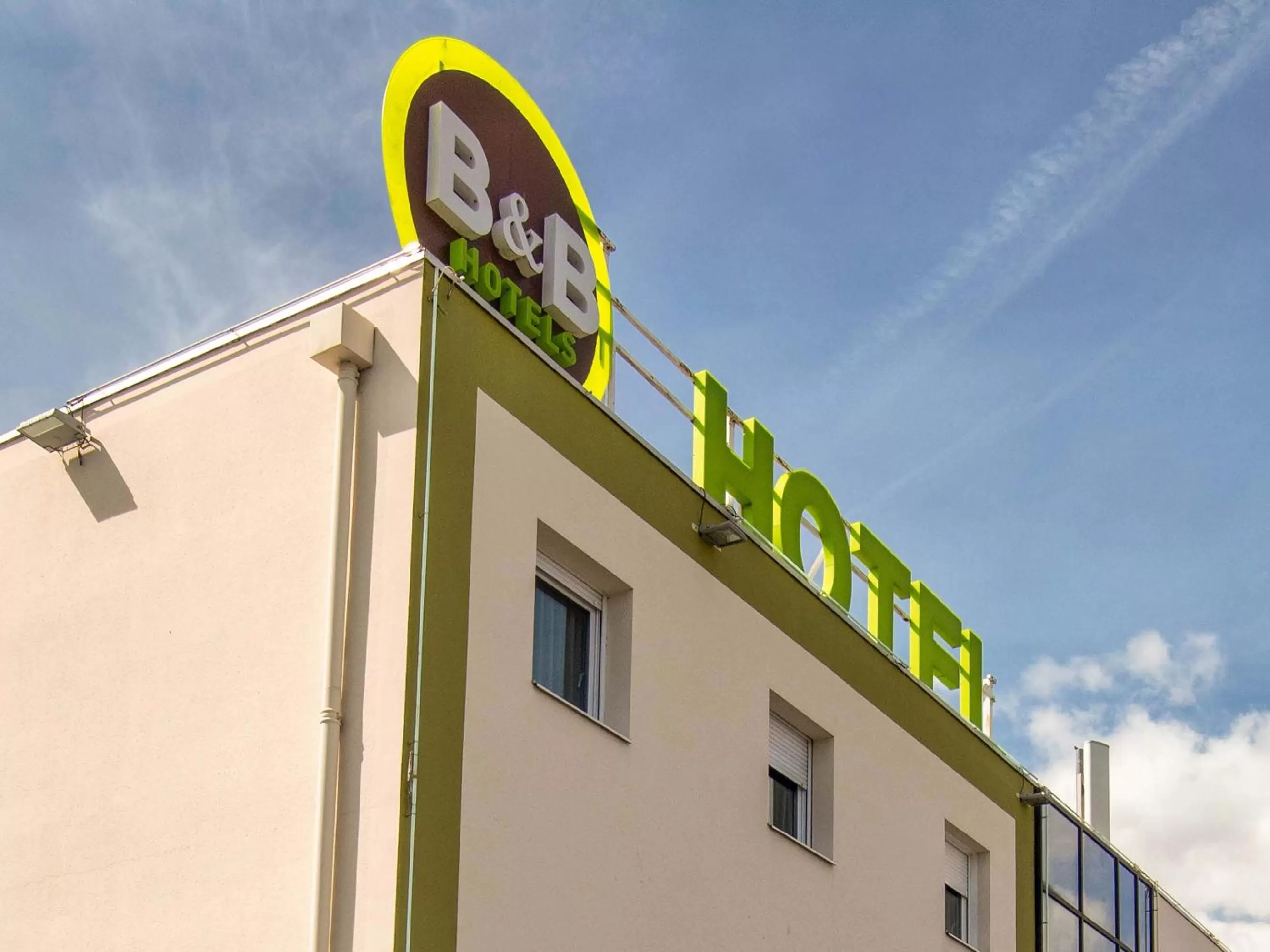 Property building in B&B HOTEL Clermont-Ferrand Sud Aubière