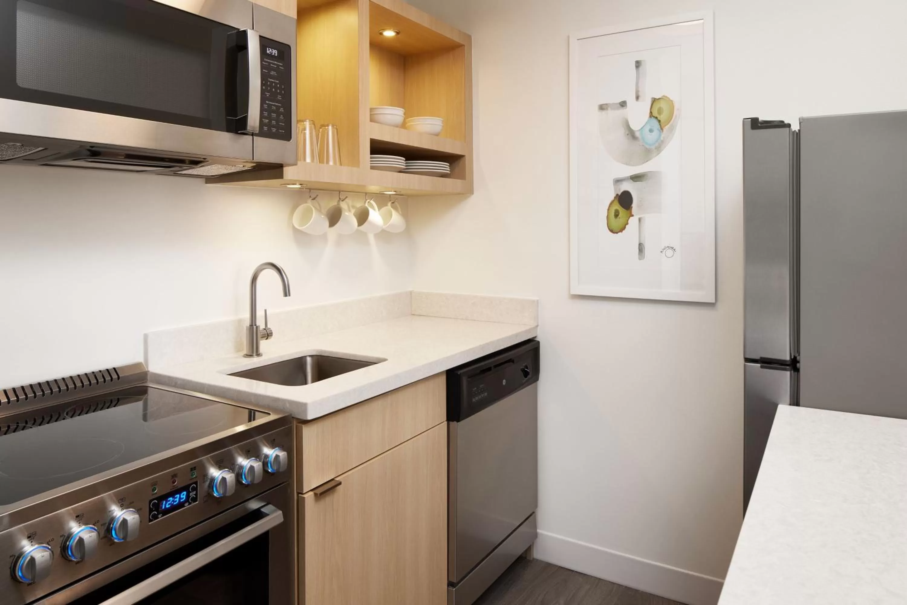 Kitchen or kitchenette in TownePlace Suites Dulles Airport