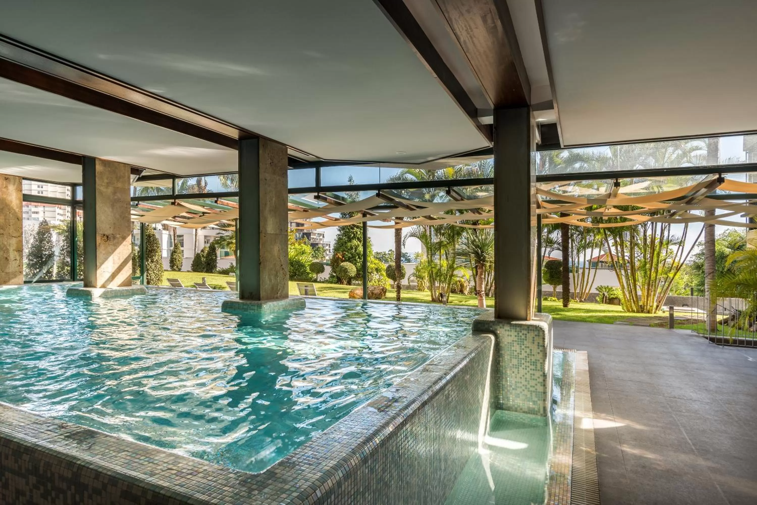 Swimming pool in Enotel Magnólia