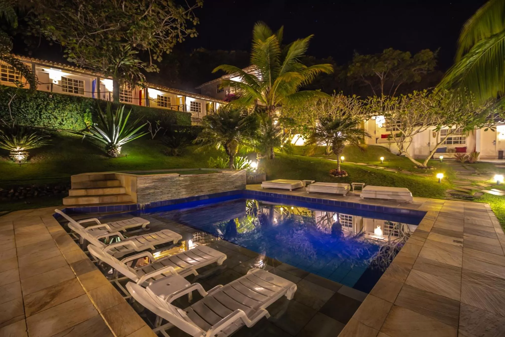 Swimming pool in Pousada Bucaneiro