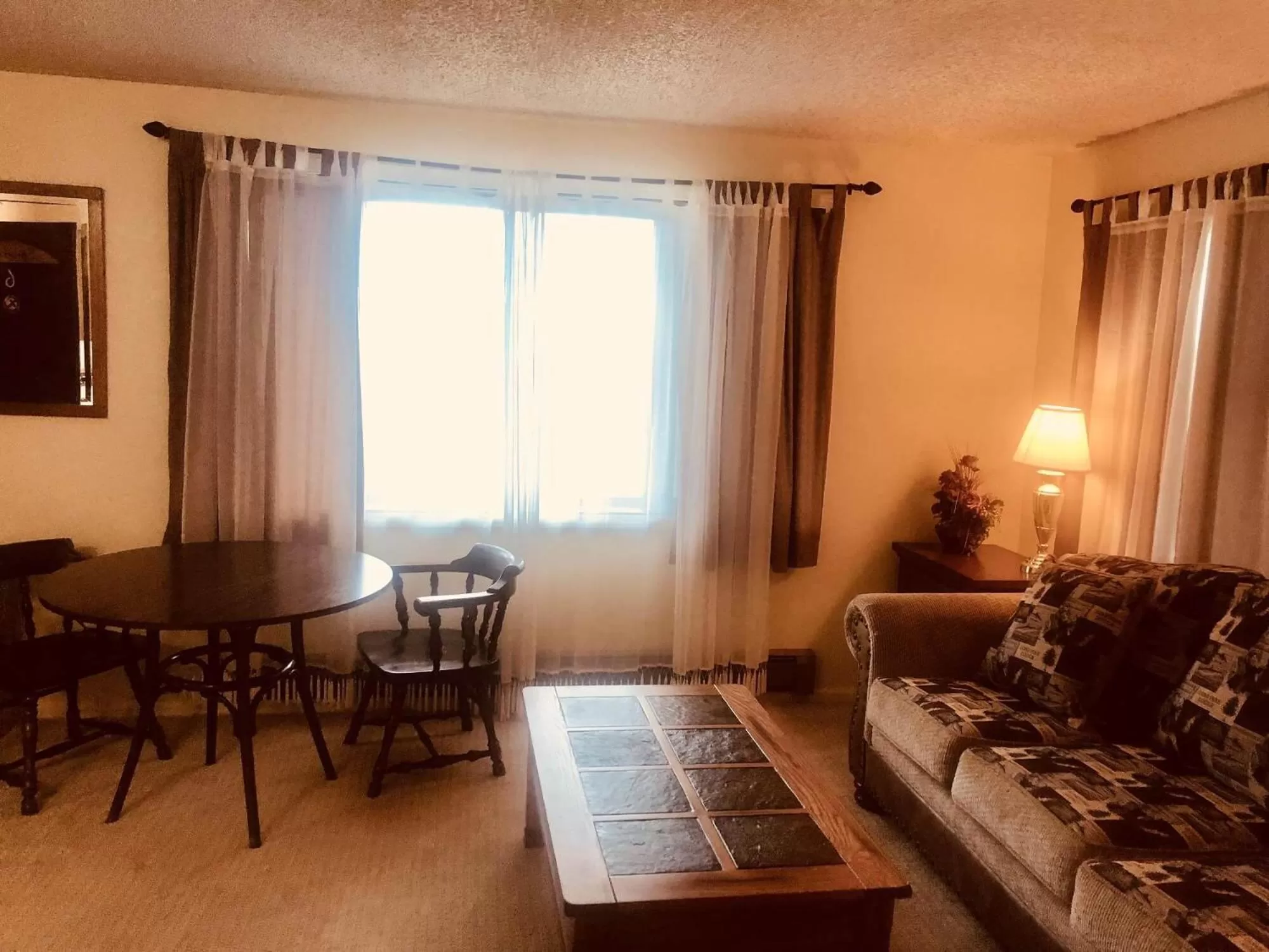 Seating Area in Driftwood Inn