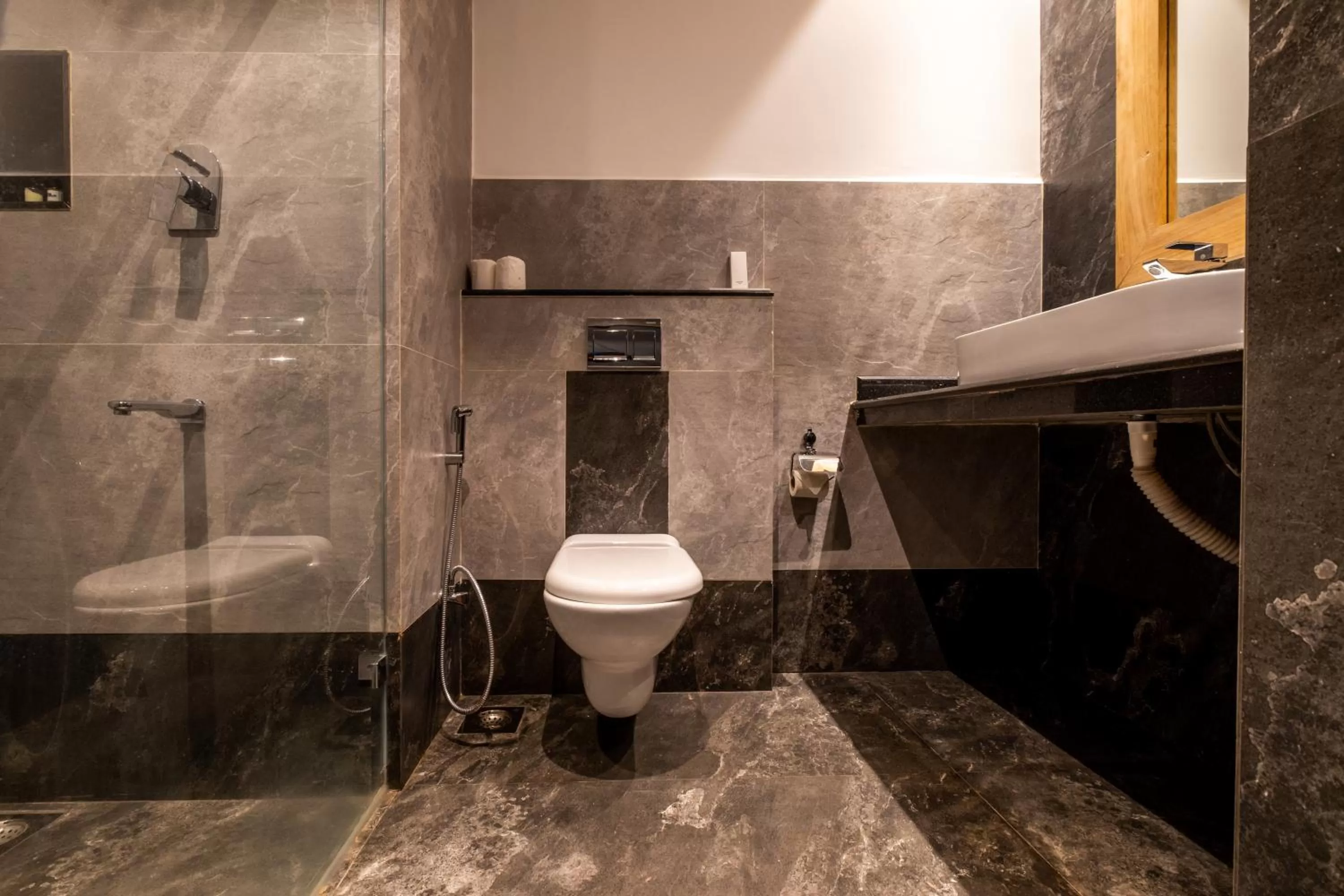 Toilet in Chalston Beach Resort