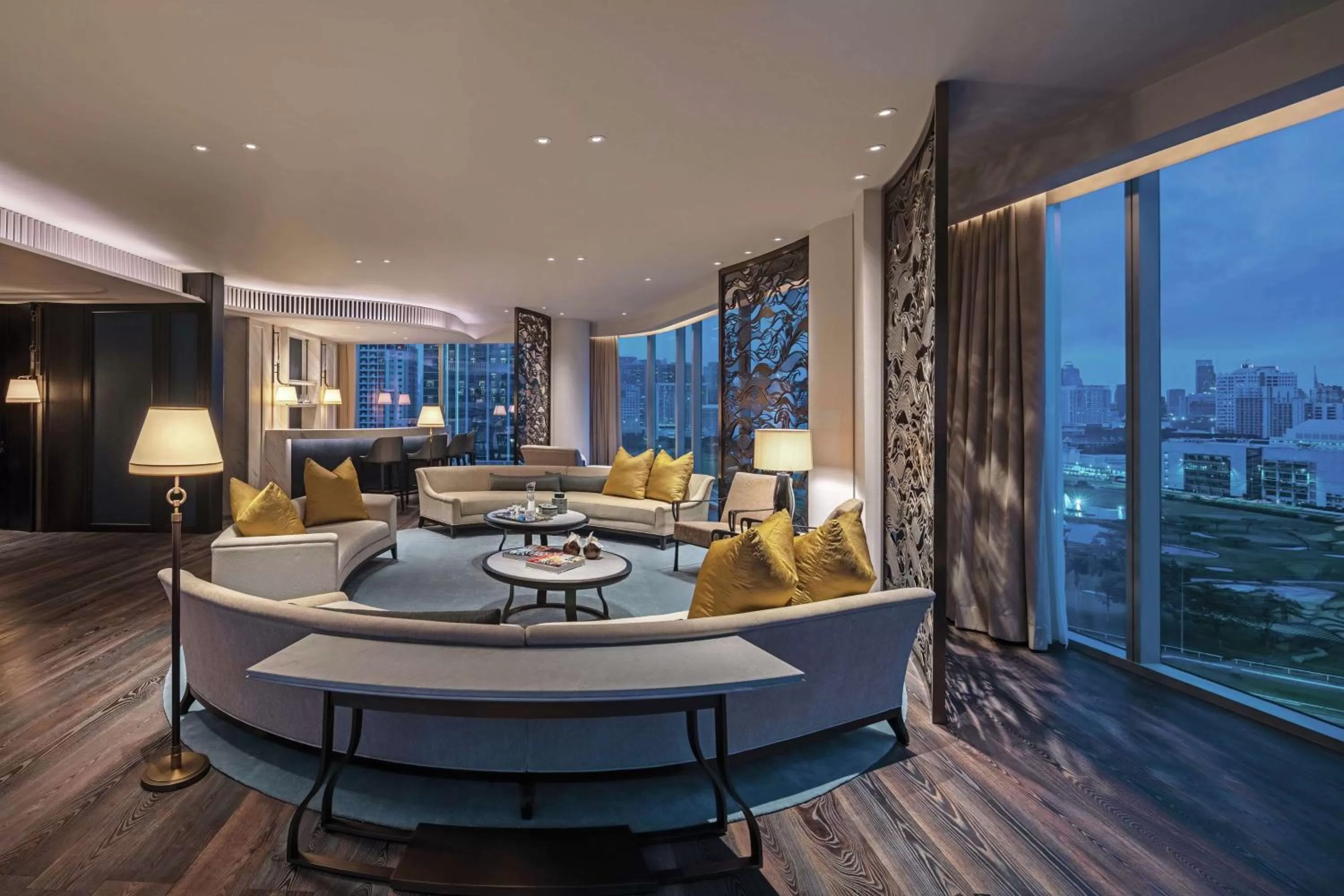 Bed in Waldorf Astoria Bangkok