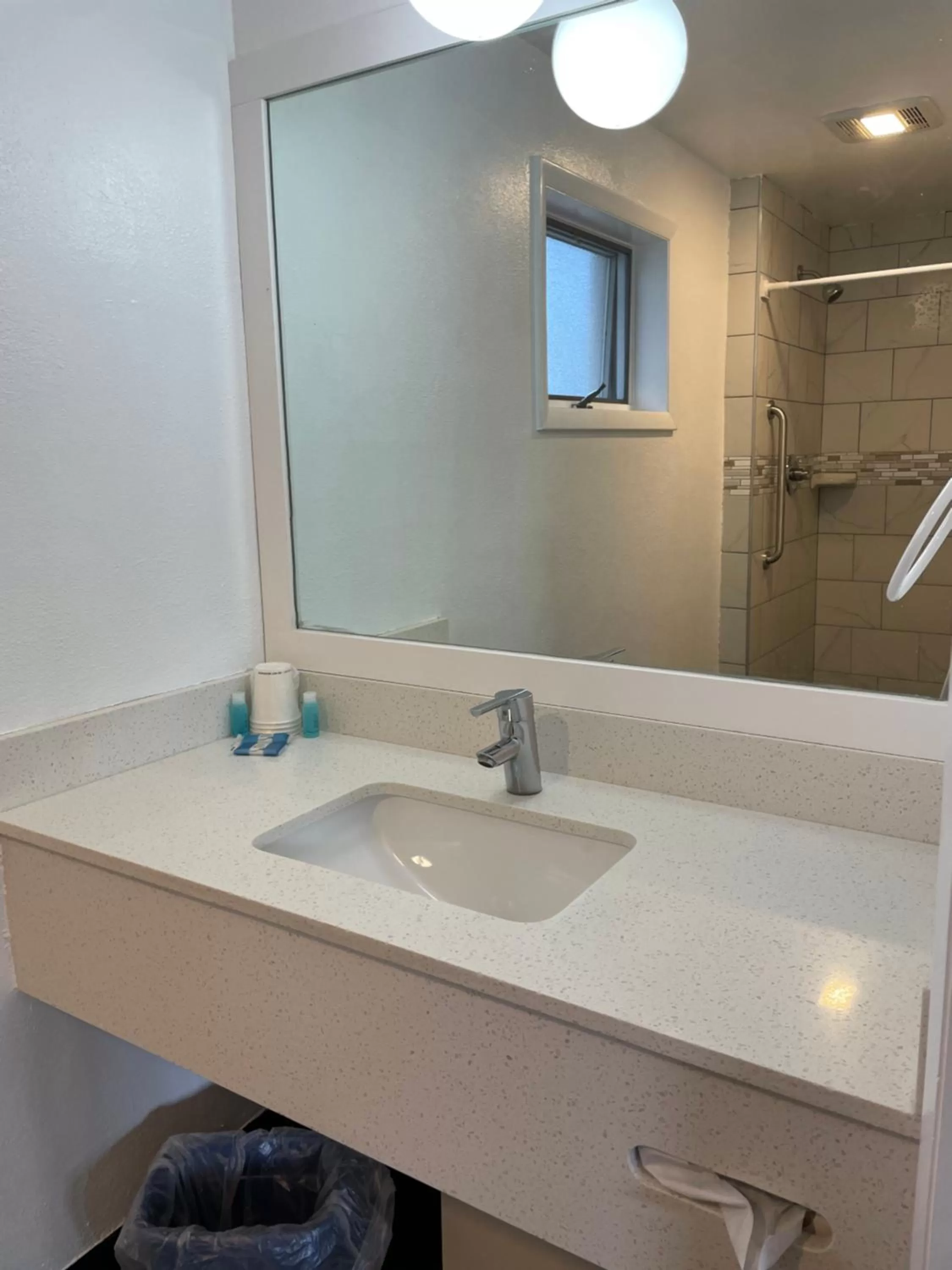 Bathroom in Starlite Resort