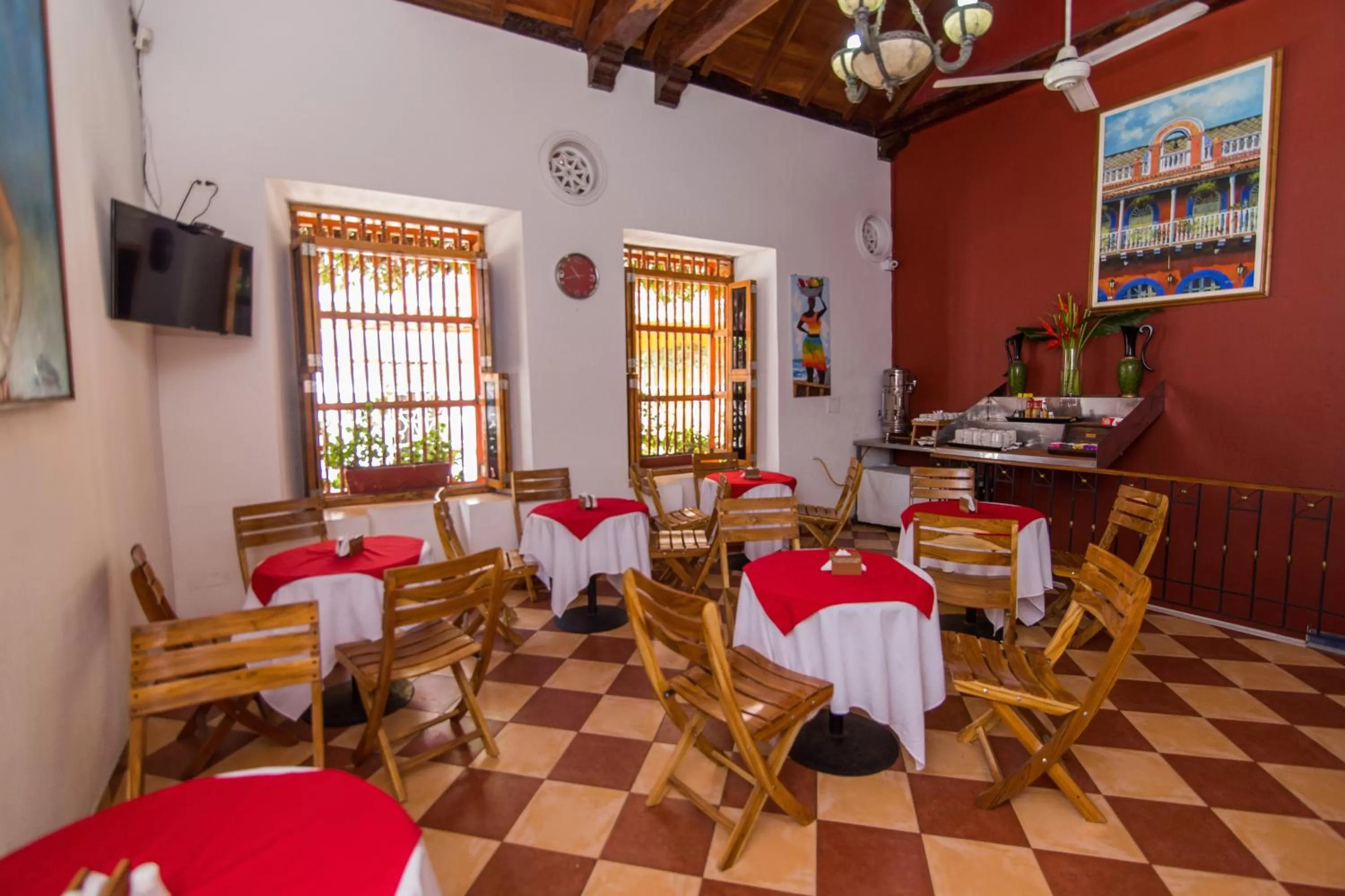 Restaurant/places to eat in Hotel 3 Banderas