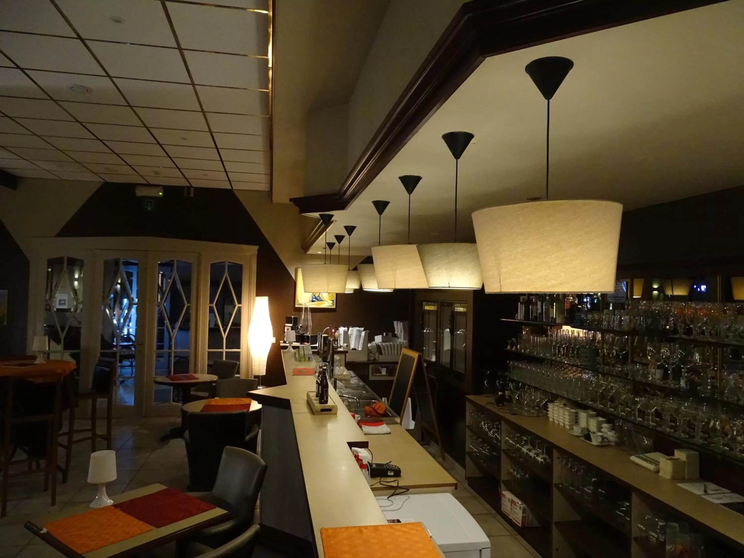 Lounge or bar, Restaurant/Places to Eat in Value Stay Blankenberge