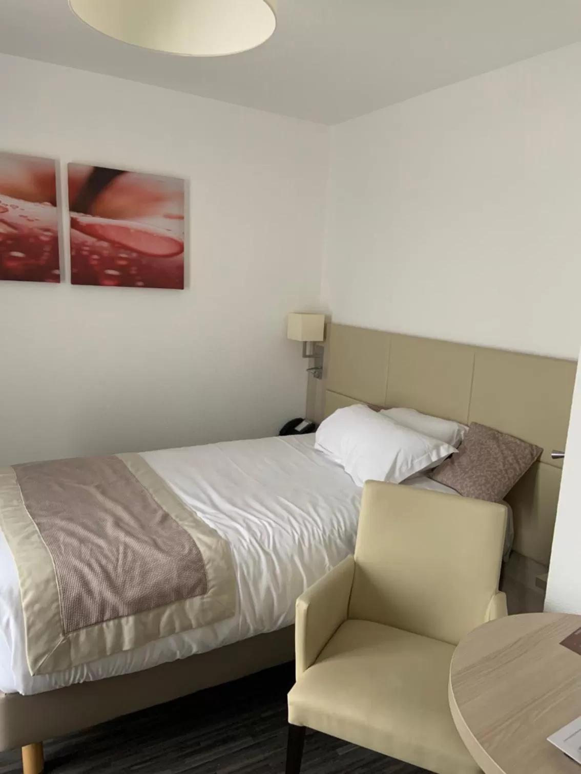 Studio Apartment in Residhome Neuilly Bords De Marne