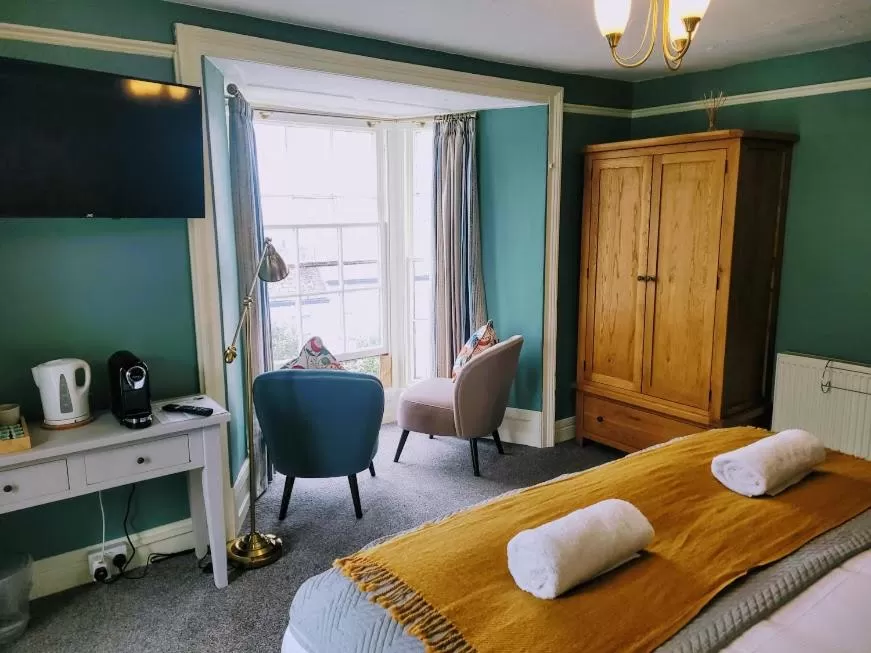 Bedroom, Bed in Jacobs Ladder Inn