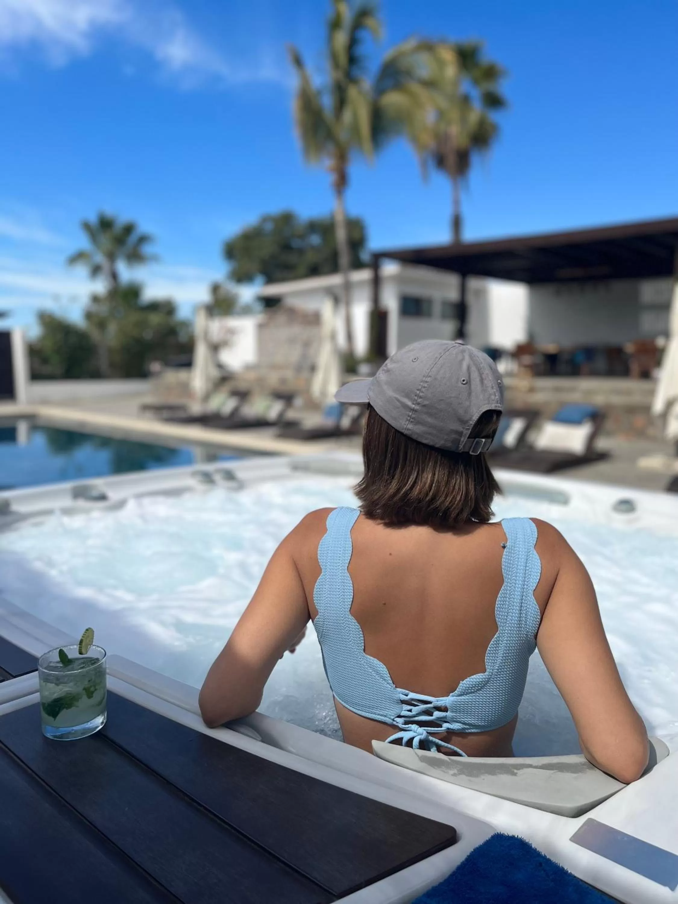 Food and drinks, Swimming Pool in Hotel Quinta Santa Rosa