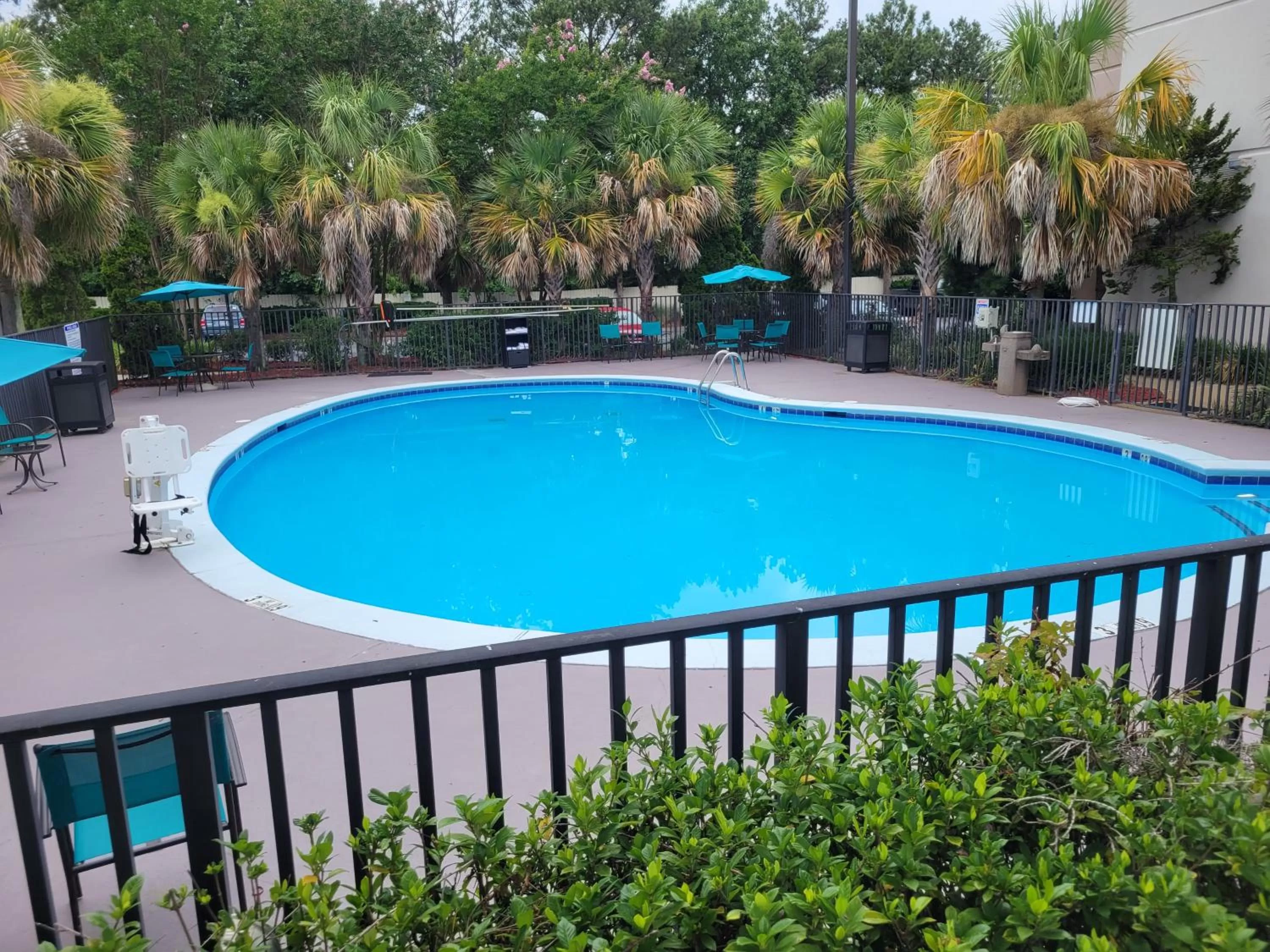 Holiday Inn Hotel Atlanta-Tucker, a Full Service Hotel