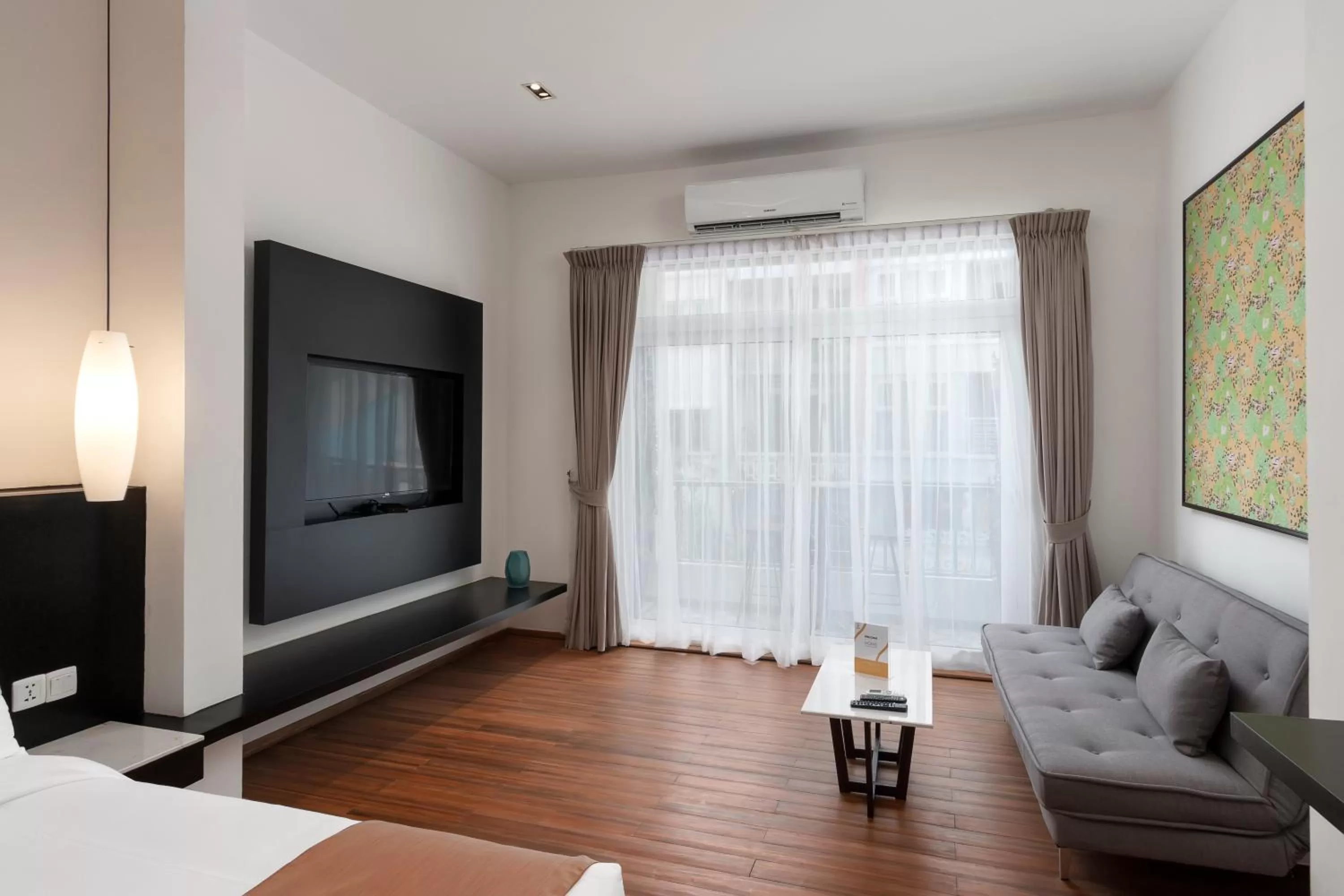 Day, Bed in TAO Riverside Residence