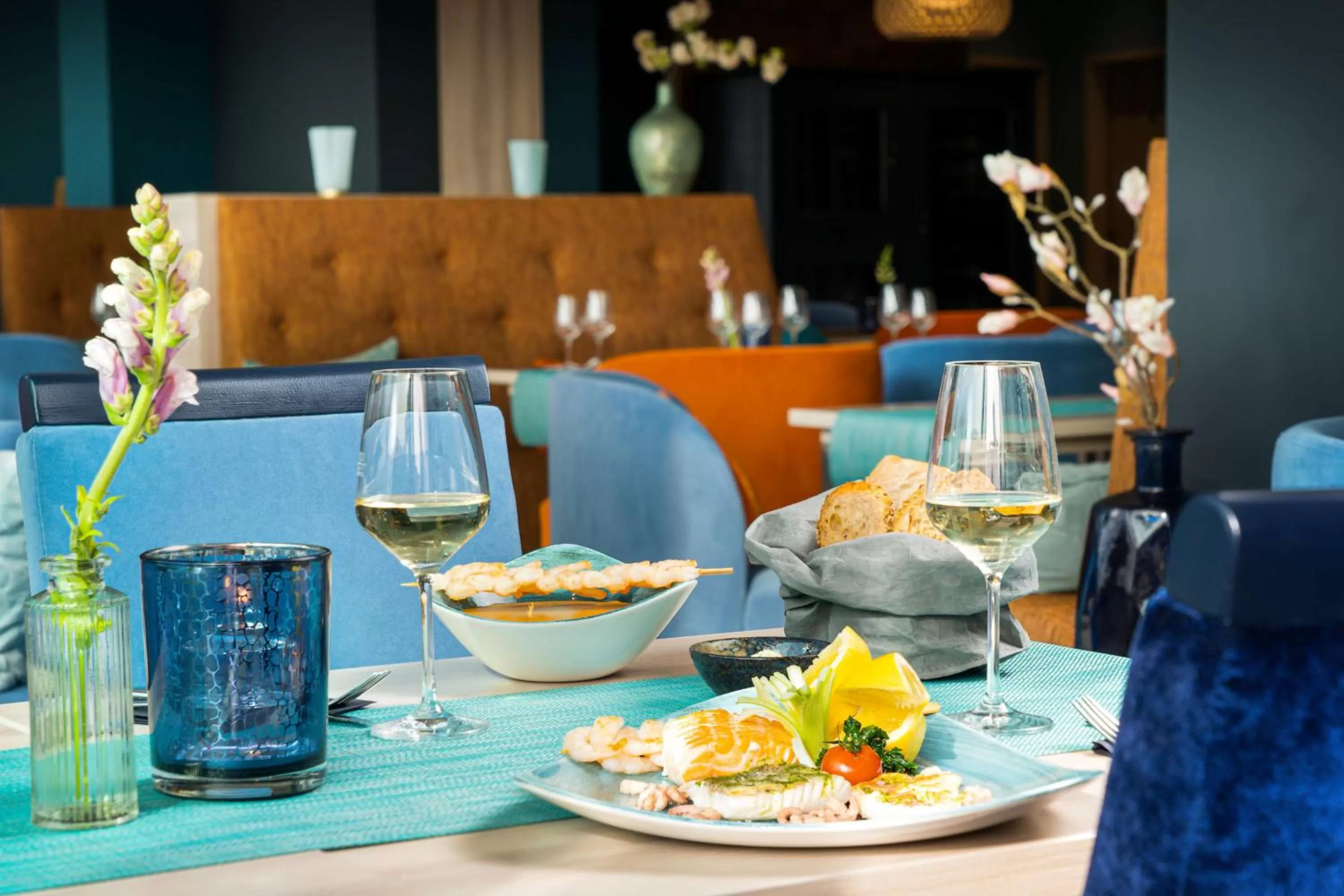 Restaurant/places to eat in elaya hotel kleve