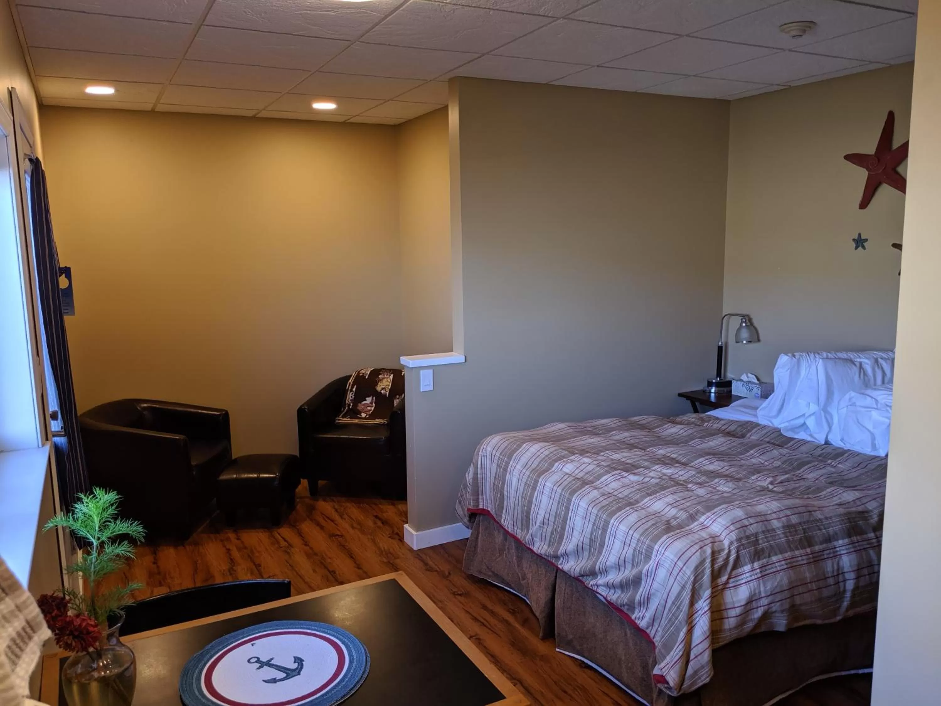 Bed in Nimpkish Hotel