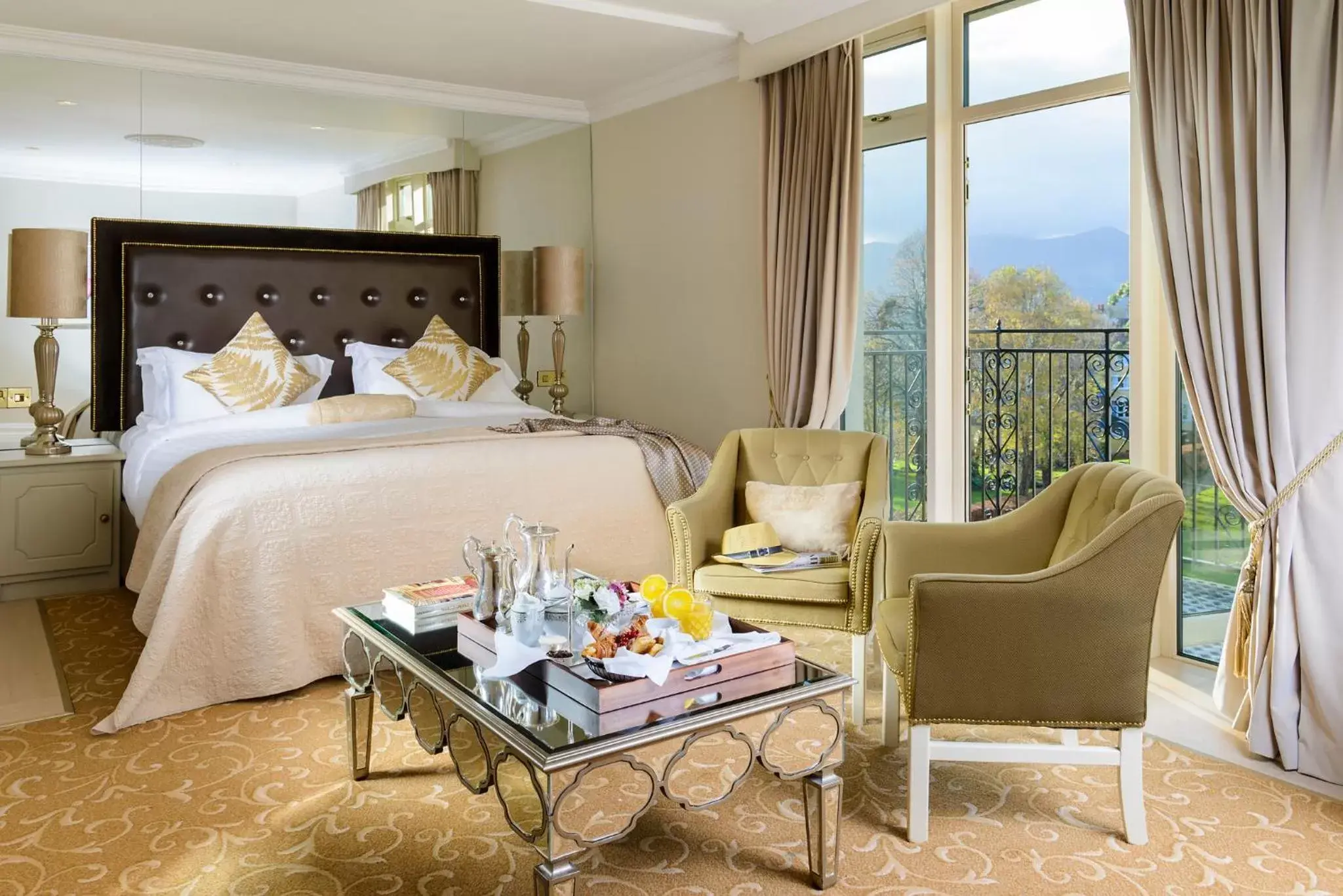 Deluxe King Room with Garden View in Great Southern Killarney Deluxe King Room with Garden View in Great Southern Killarney