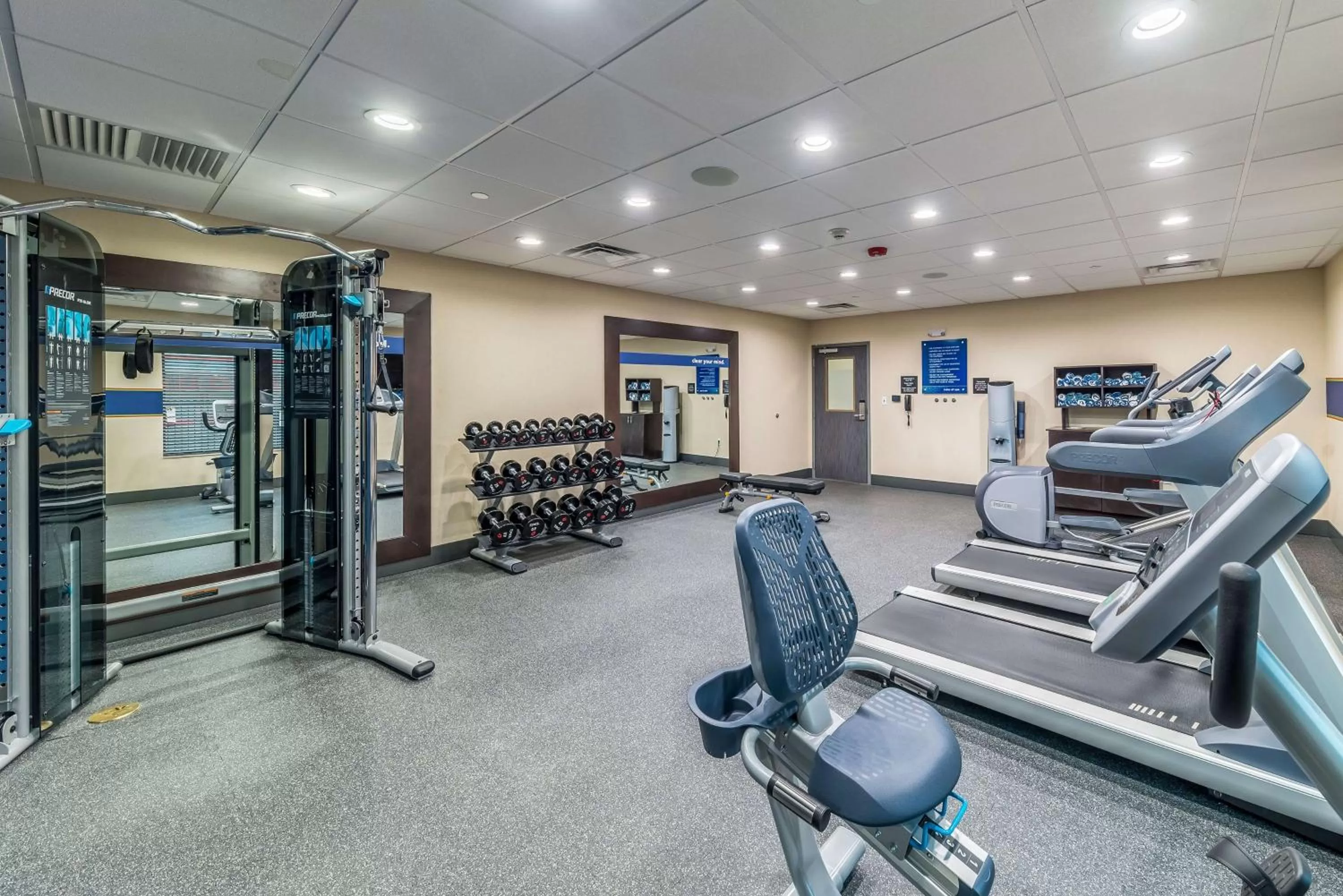 Fitness centre/facilities in Hampton Inn & Suites Pryor, Ok