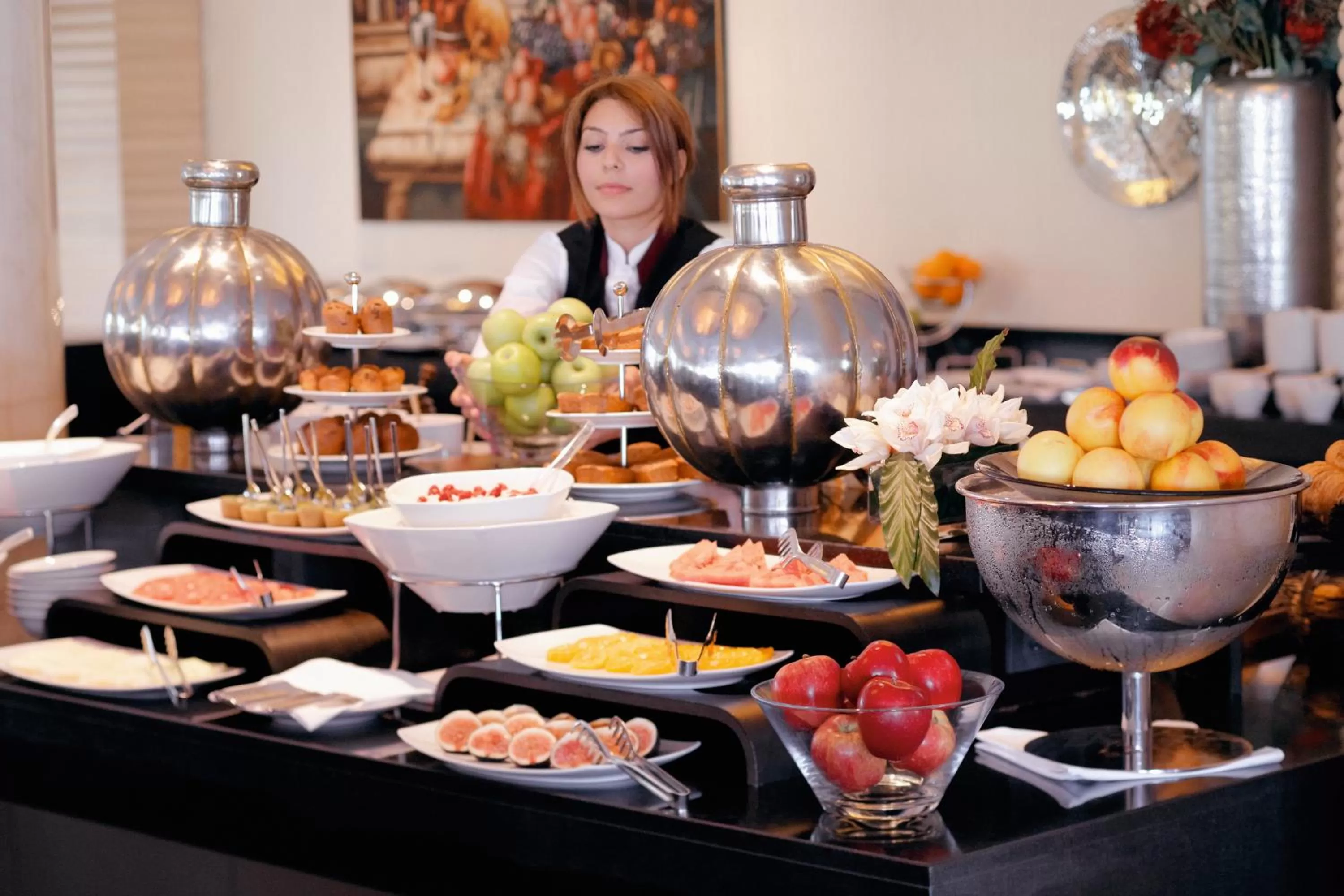 Staff in Mövenpick Hotel Izmir