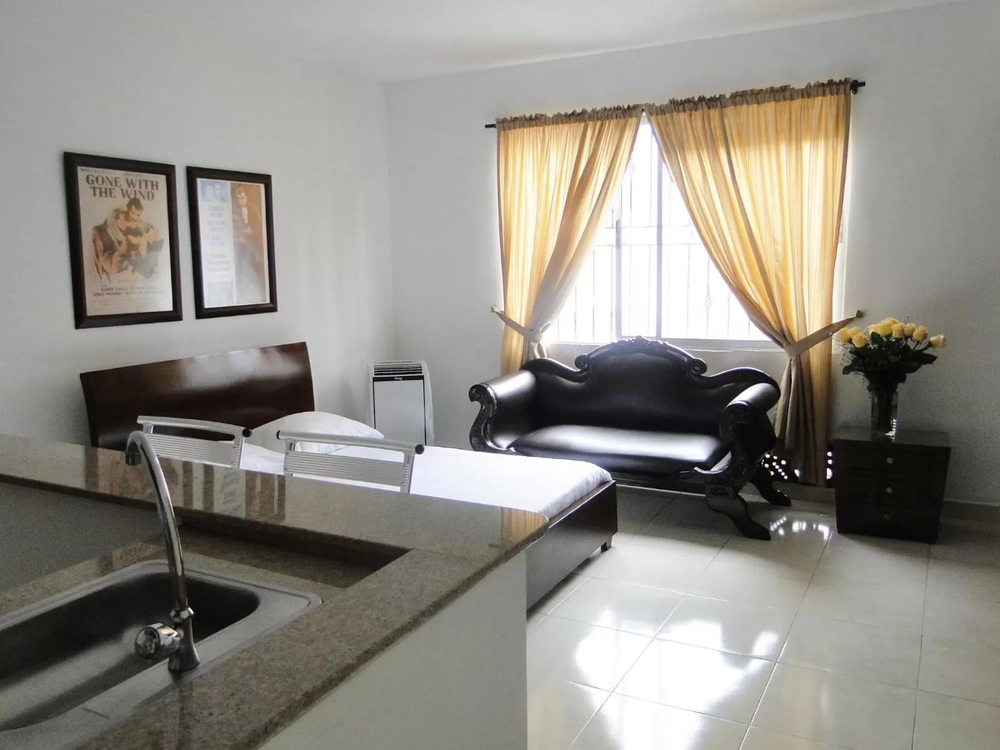 Photo of the whole room, Bed in Arco Apartasuites