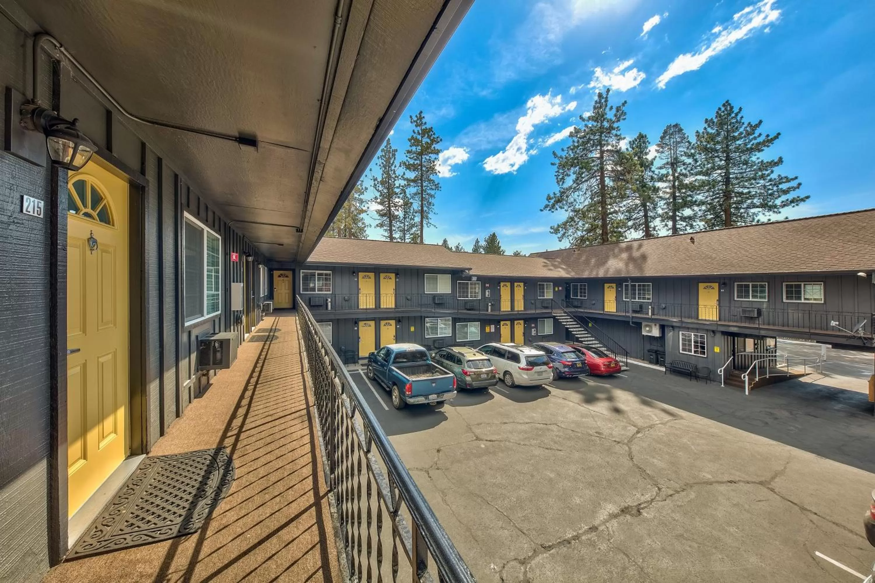 Property building in Lake Ridge South Lake Tahoe