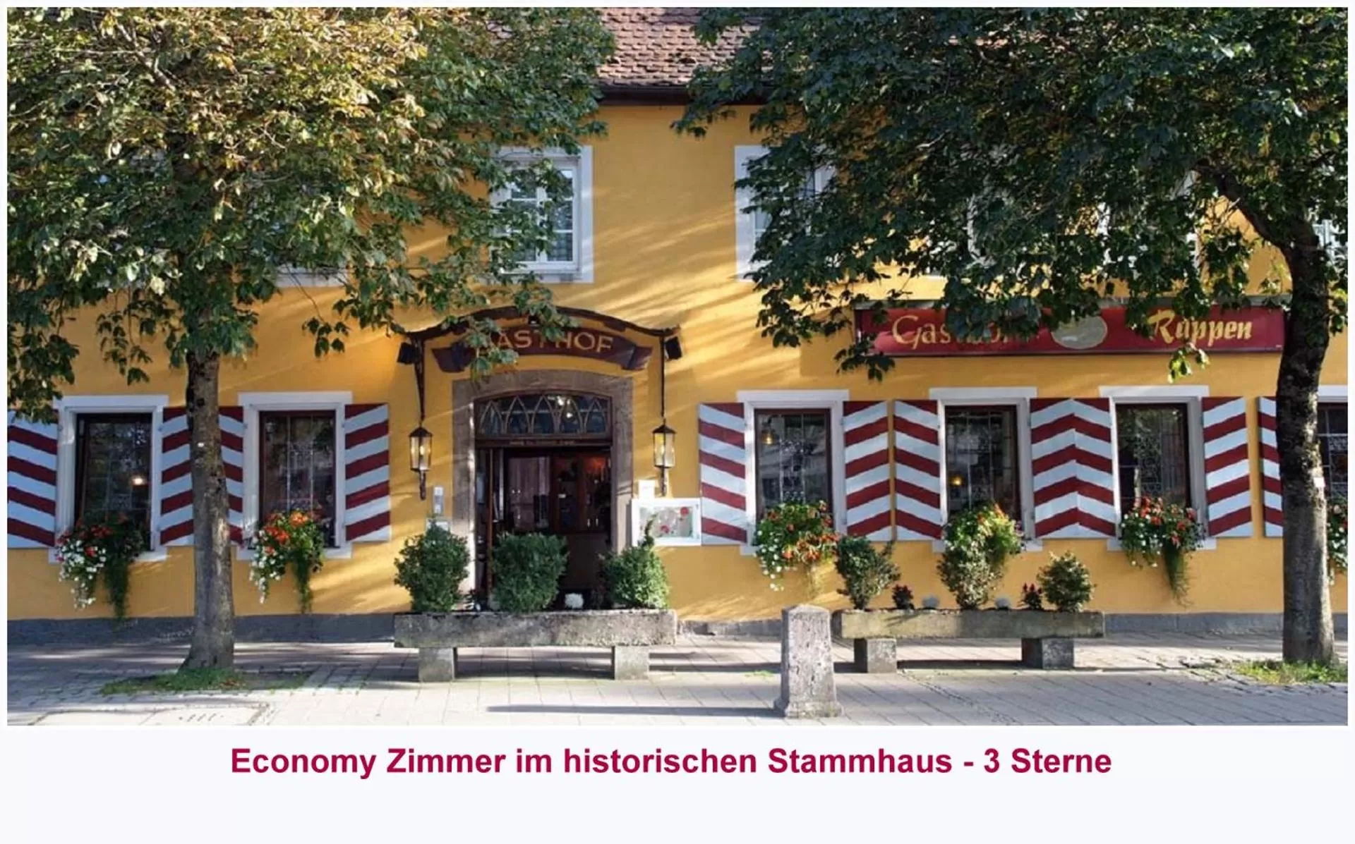 Property building in Hotel Rappen Rothenburg ob der Tauber