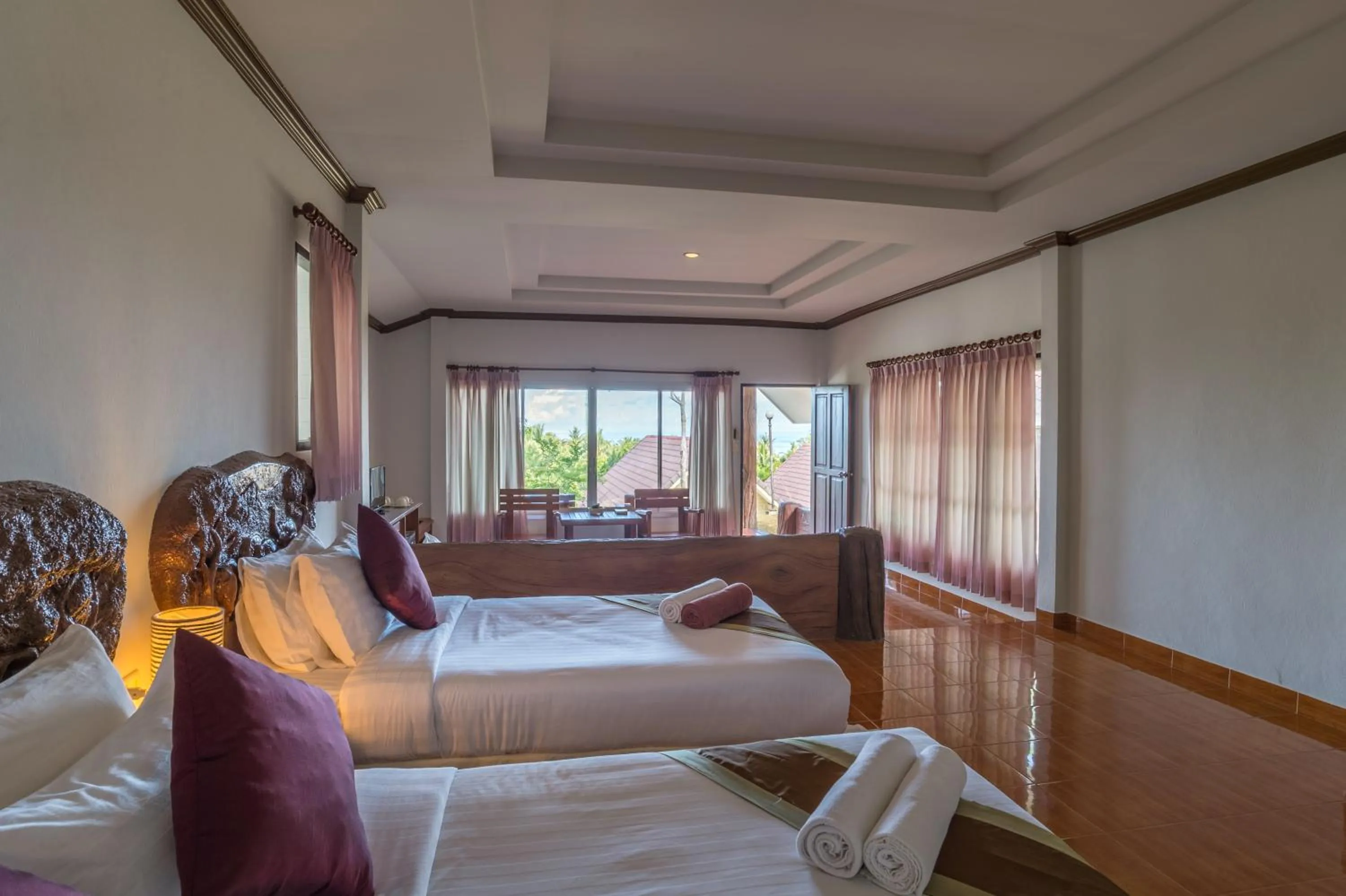 Photo of the whole room, Bed in Lanta Manda Resort