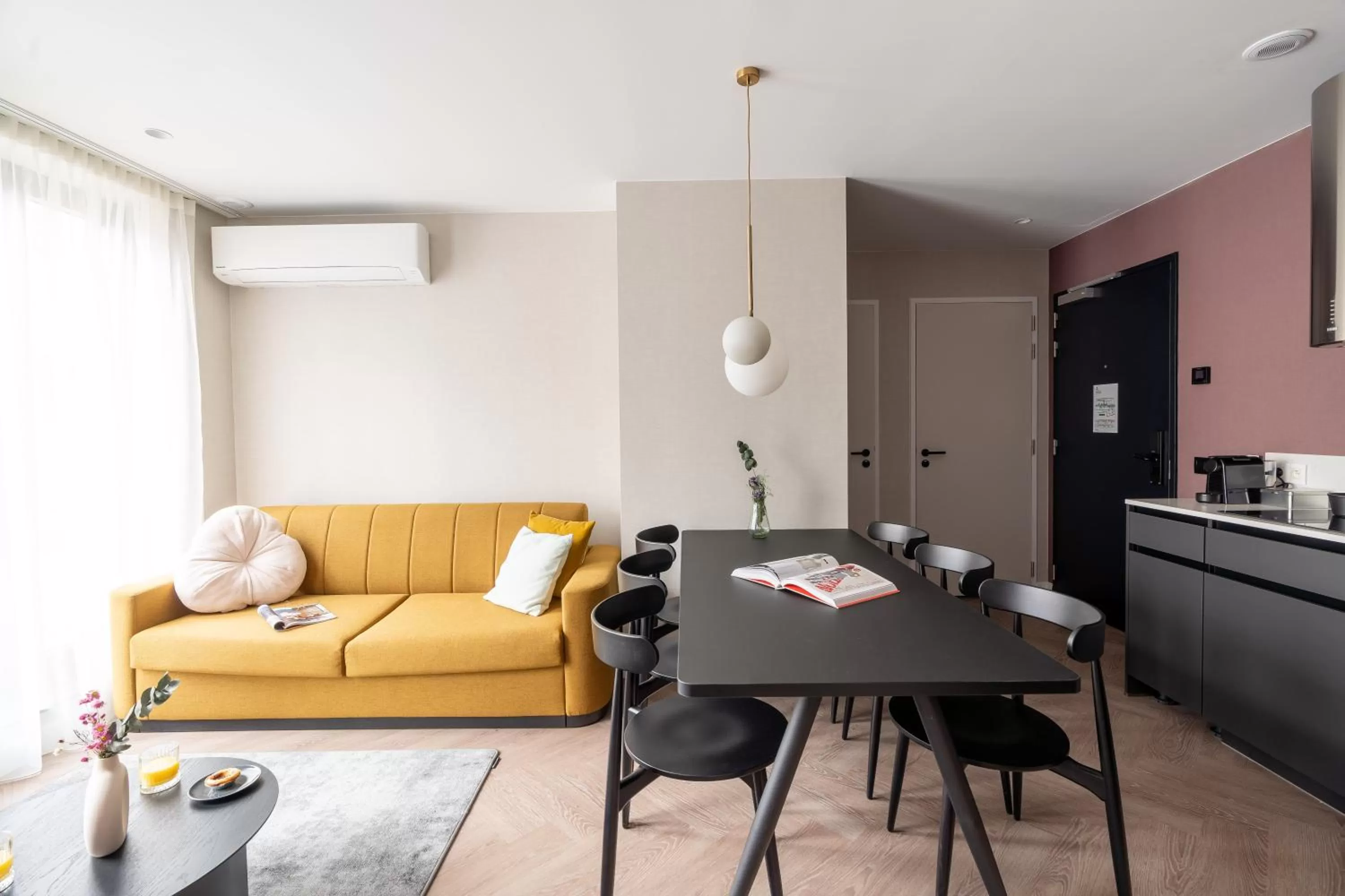 Two-Bedroom (6 People) in YAYS Antwerp Opera by Numa