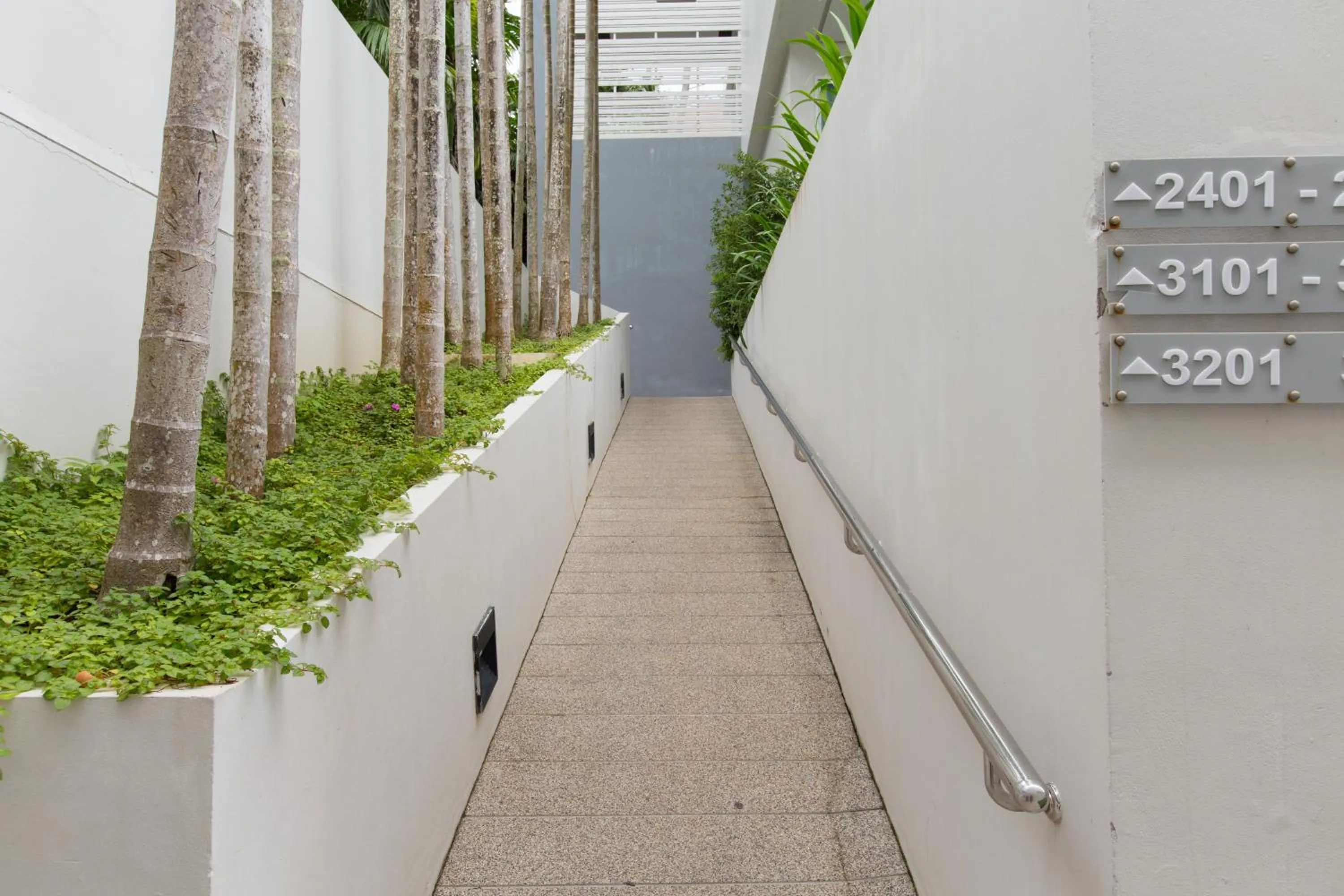 Facade/entrance in Sugar Palm Grand Hillside - SHA Plus