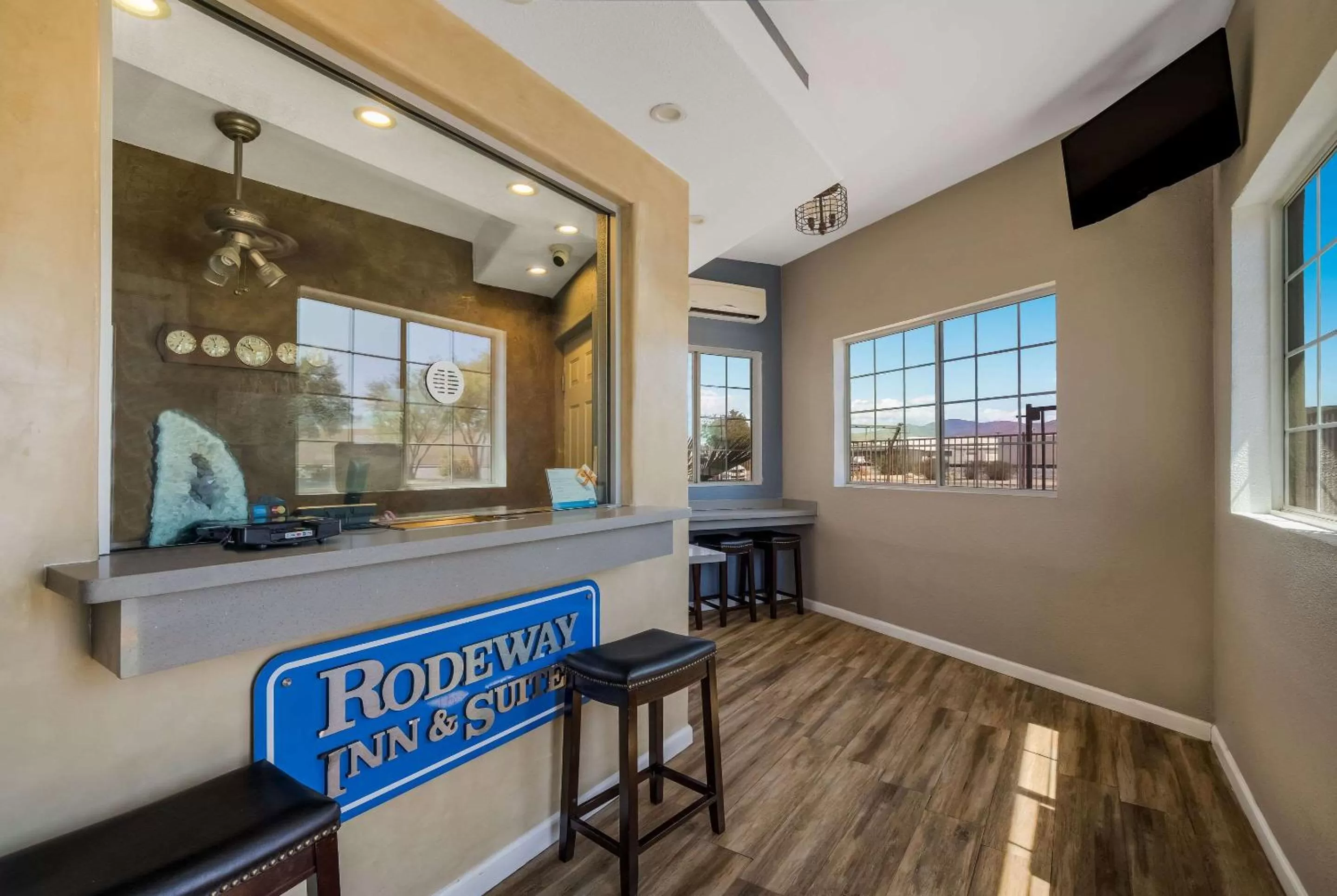 Lobby or reception in Rodeway Inn near Coachella