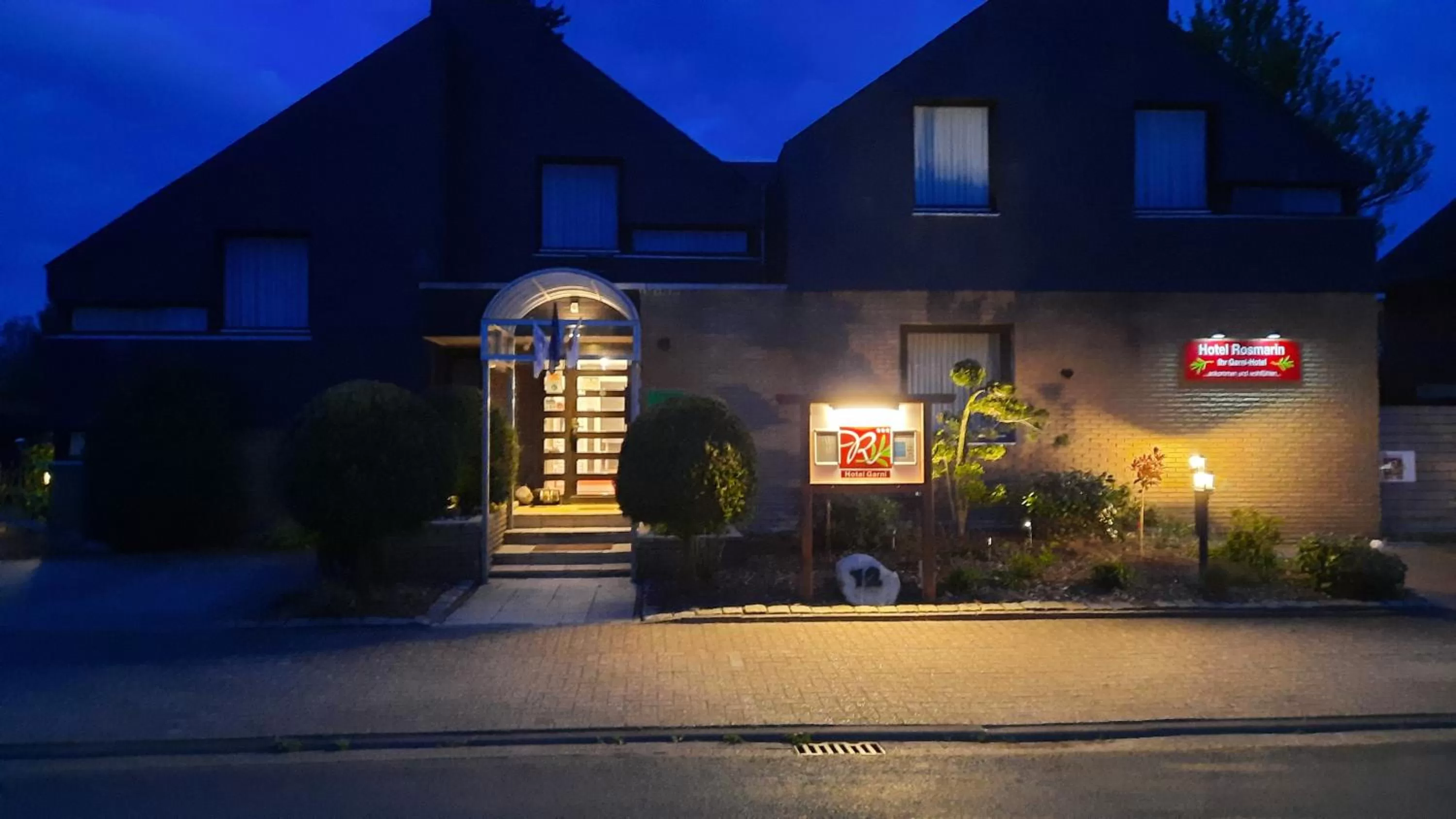 Property building in Hotel Rosmarin