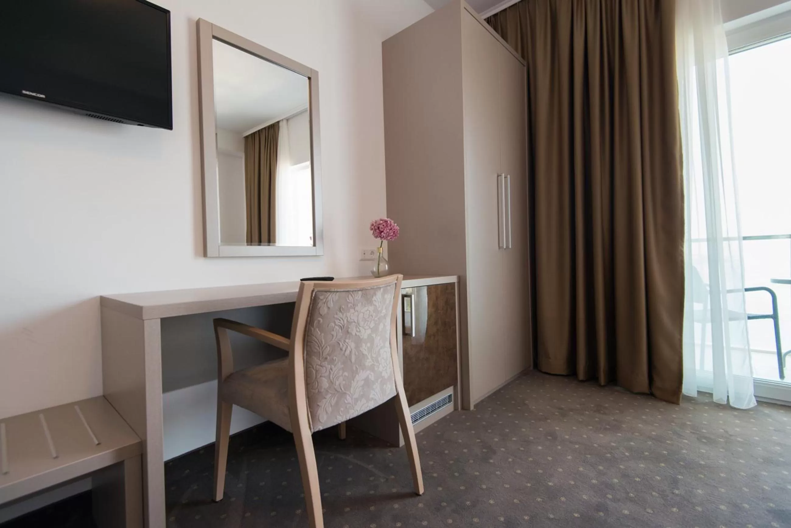 TV and multimedia in Hotel Jadran Neum