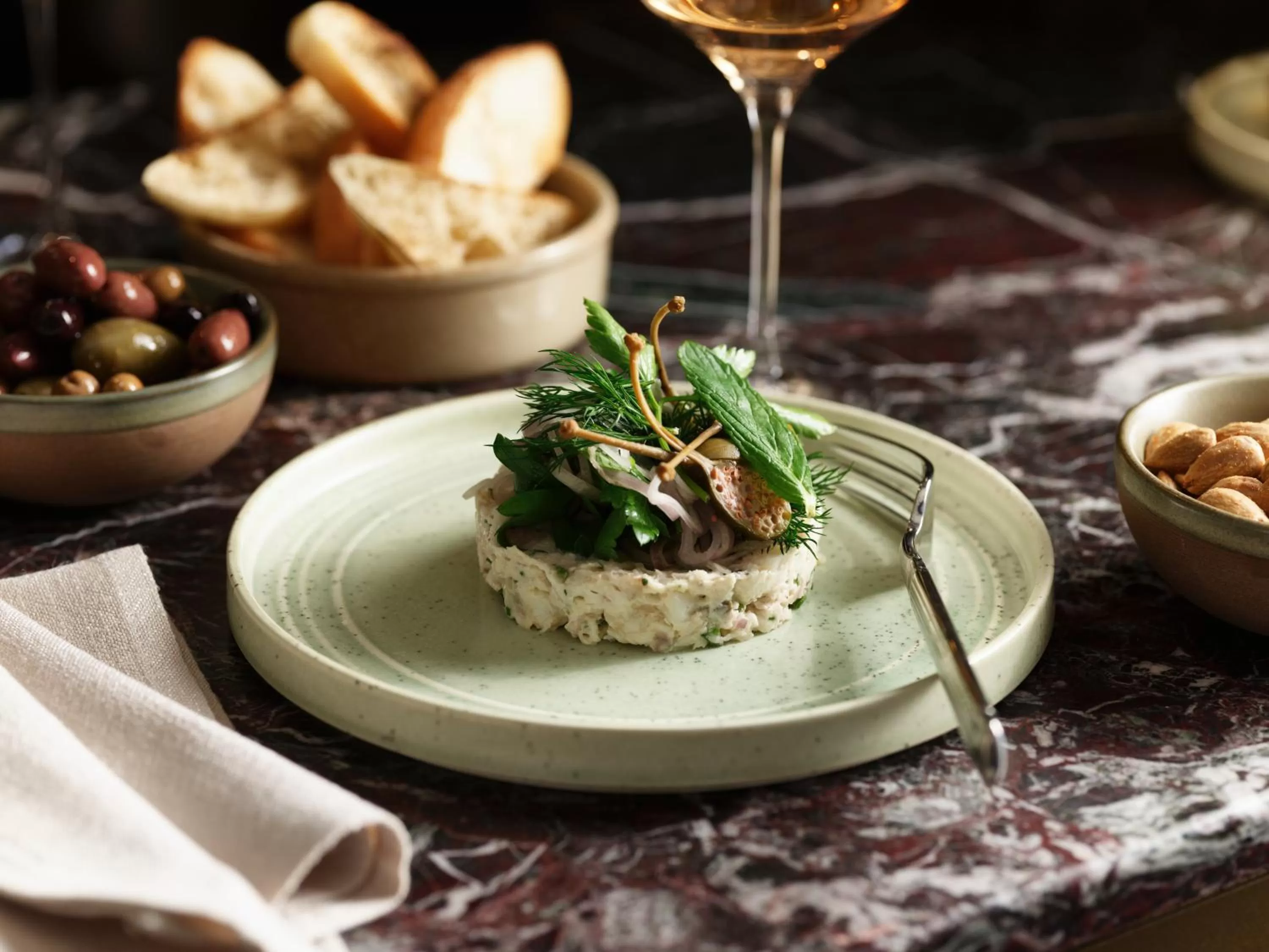 Food and drinks in The Porter House Hotel Sydney - MGallery