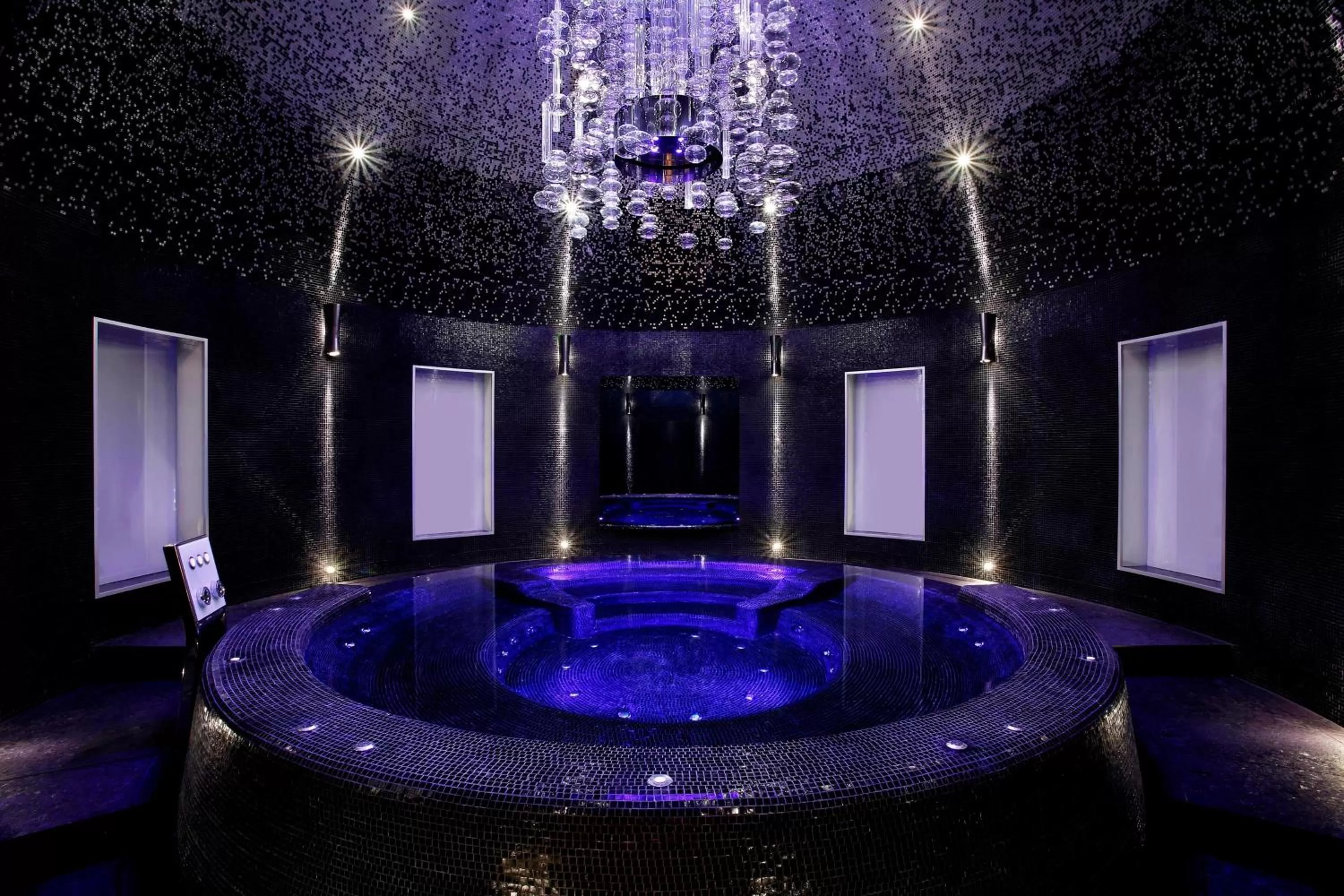 Photo of the whole room in Excelsior Hotel Gallia, a Luxury Collection Hotel, Milan