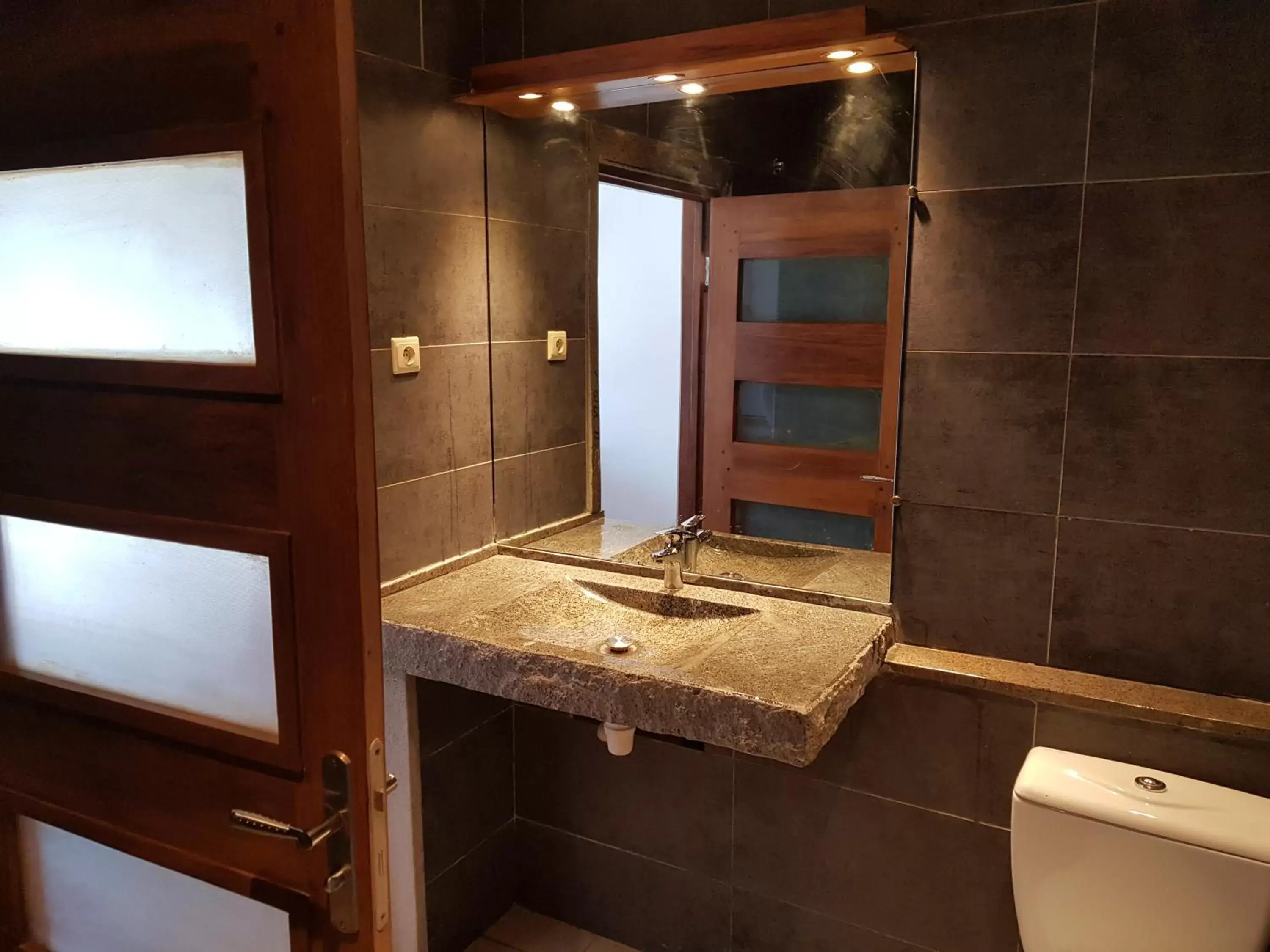 Double Room in Ikopa Hôtel Madagascar Double Room in Ikopa Hôtel Madagascar