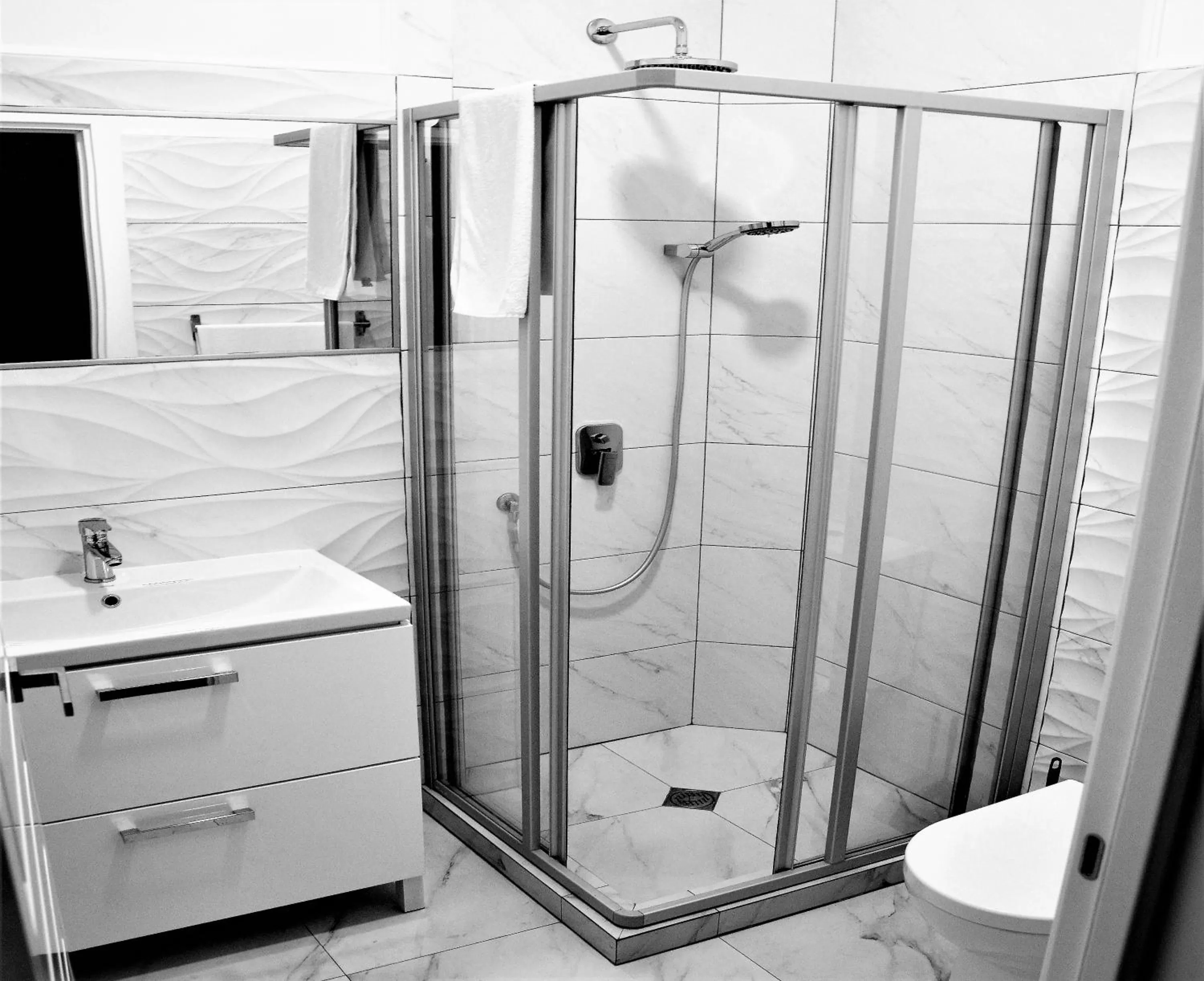 Shower, Bathroom in Kiev City Center