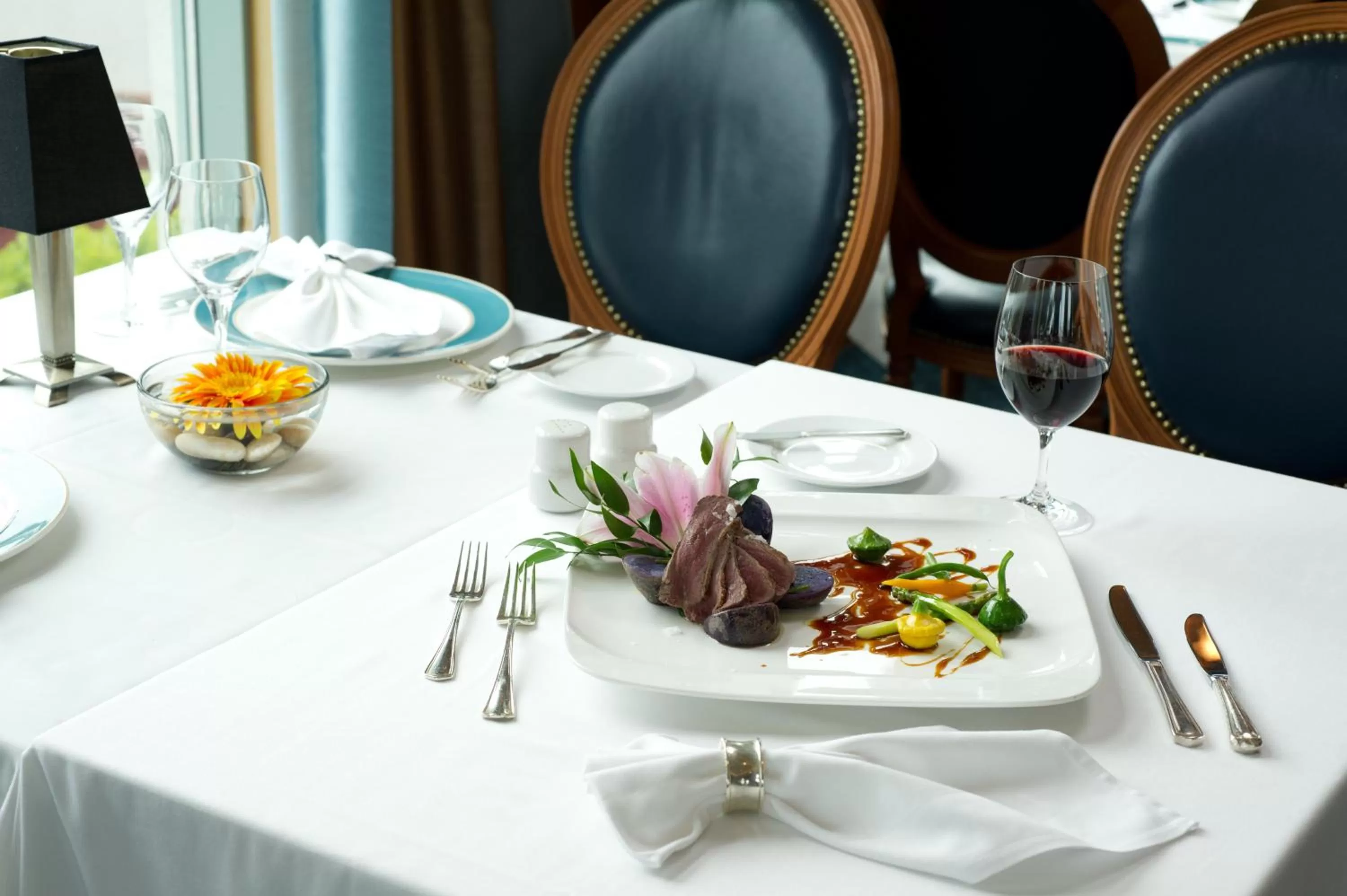 Restaurant/places to eat in The Waterside Inn