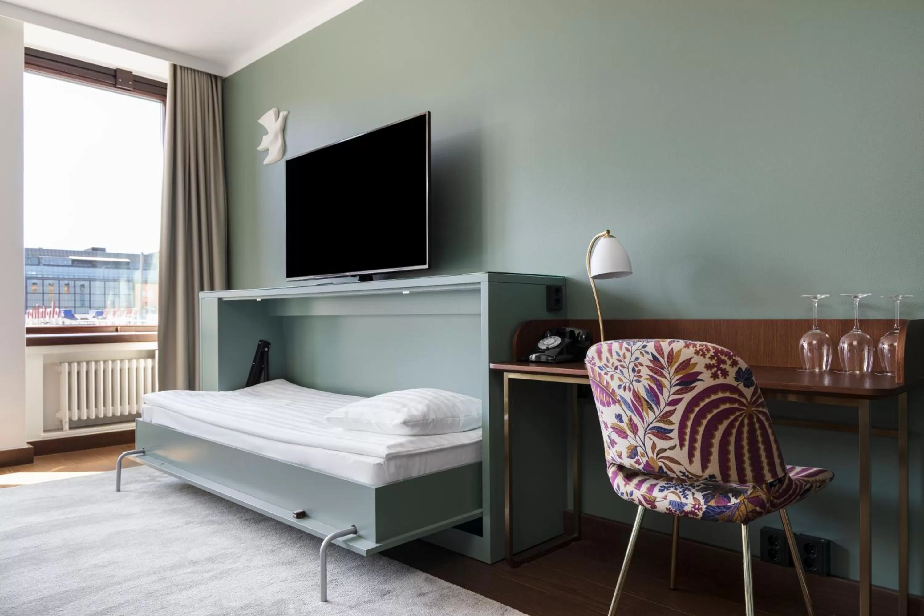 Bed in Original Sokos Hotel Vaakuna Helsinki