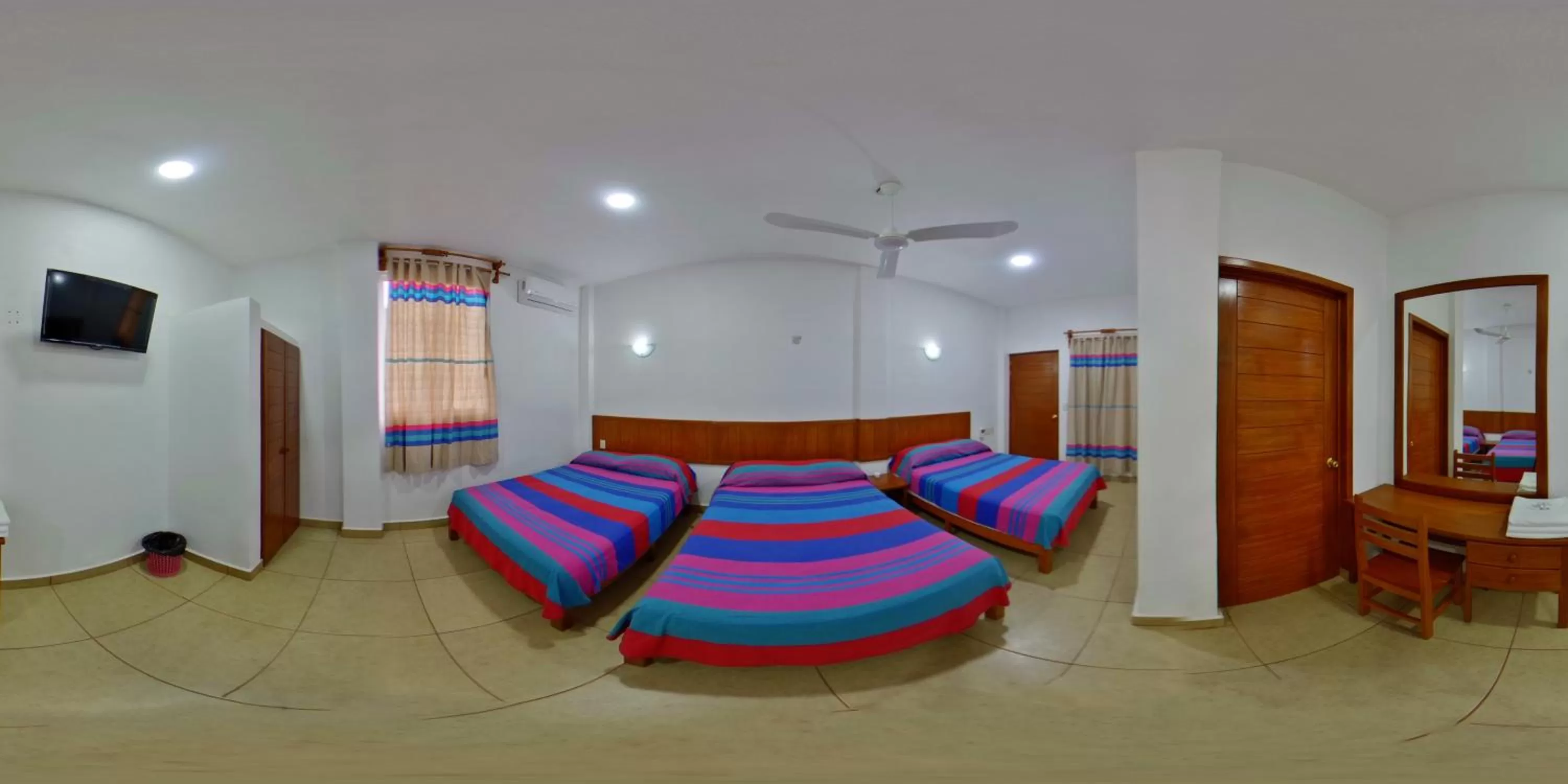 Photo of the whole room, Bed in Hotel VidaMar
